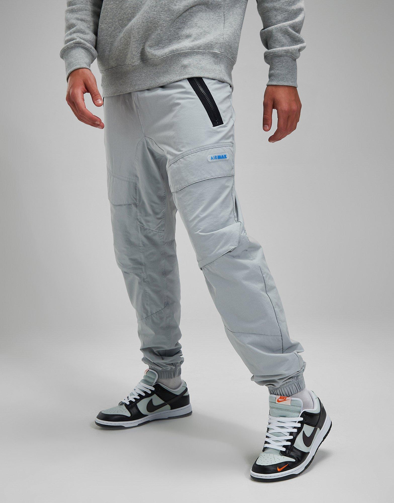 Nike Sportswear Club Fleece Men's Cargo Trousers. Nike IL