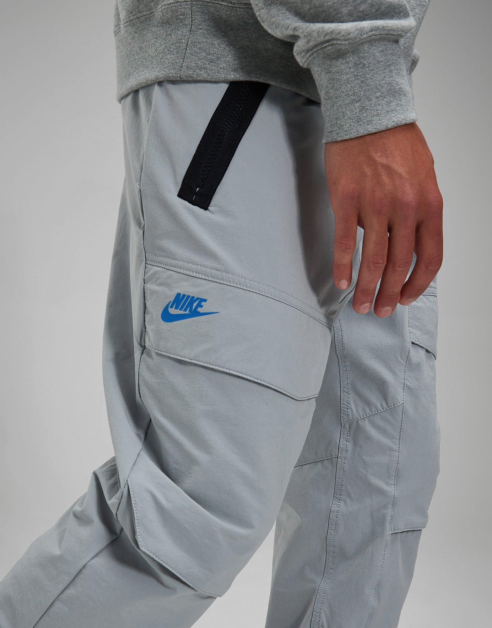 Nike air max 2025 cargo track pants