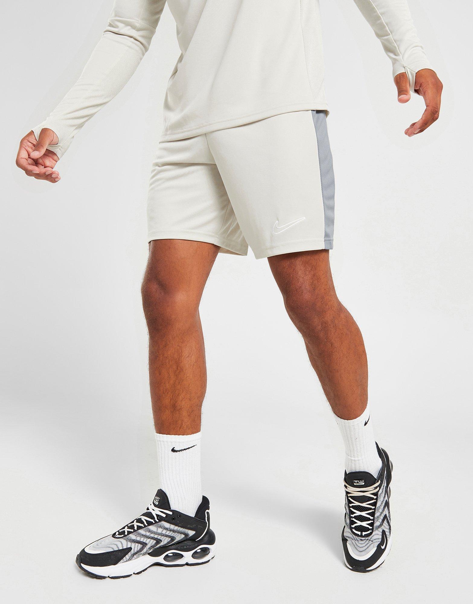 Nike Academy Essential Shorts