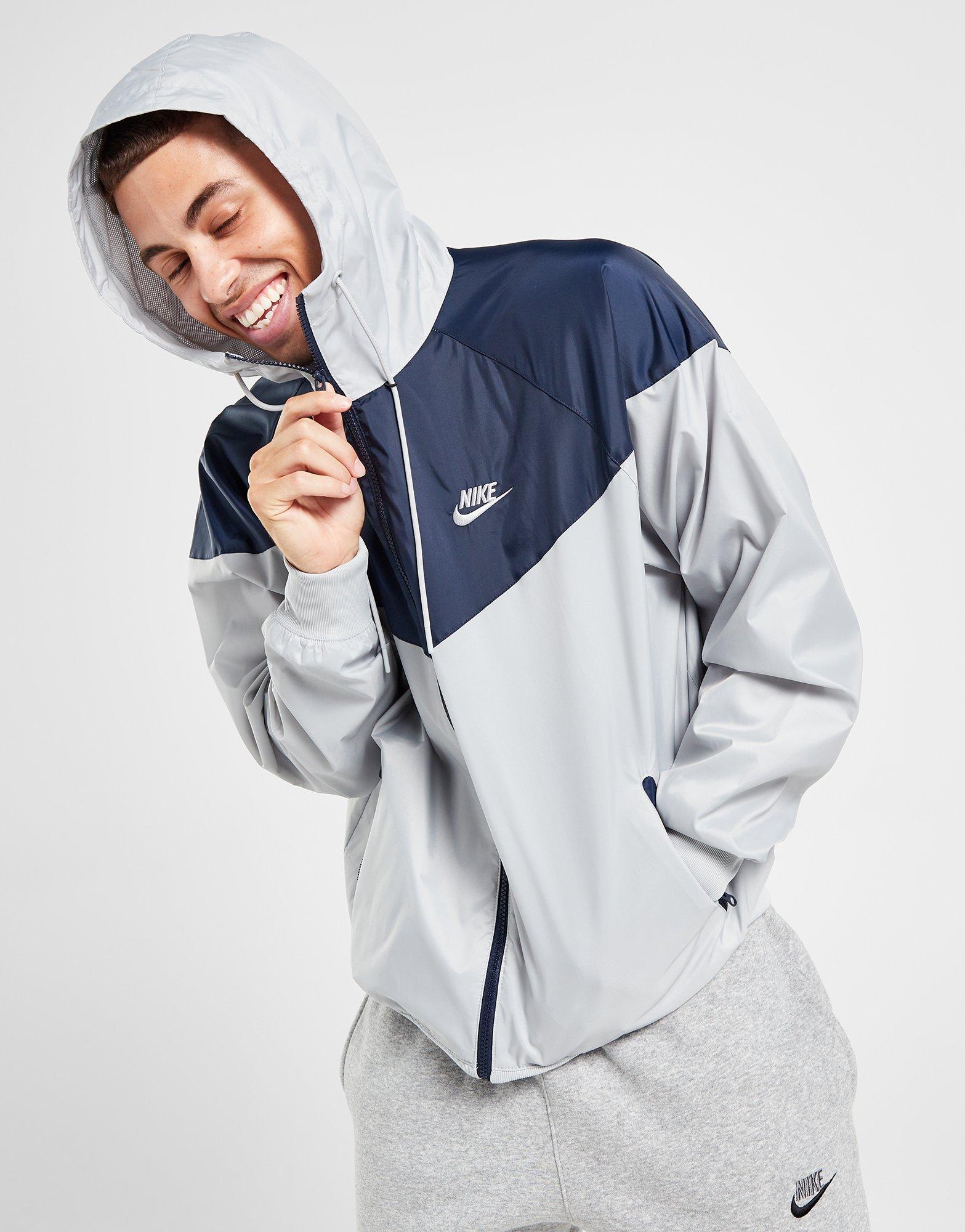 Nike Windrunner Lightweight Jacket