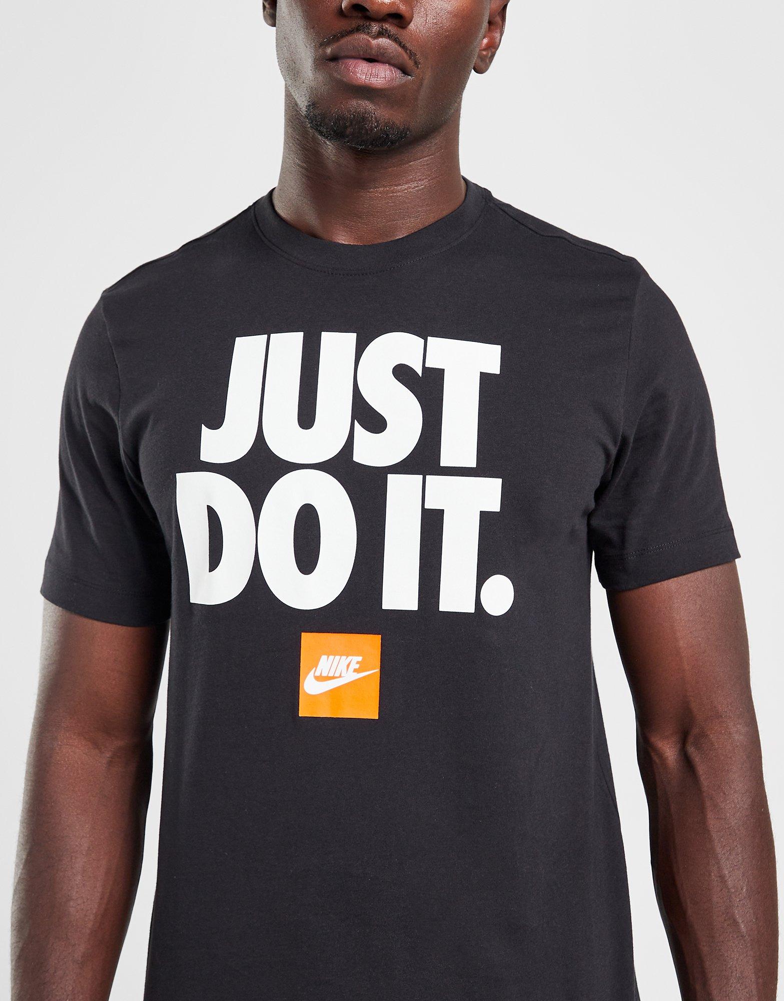 Nike just do it black hot sale t shirt