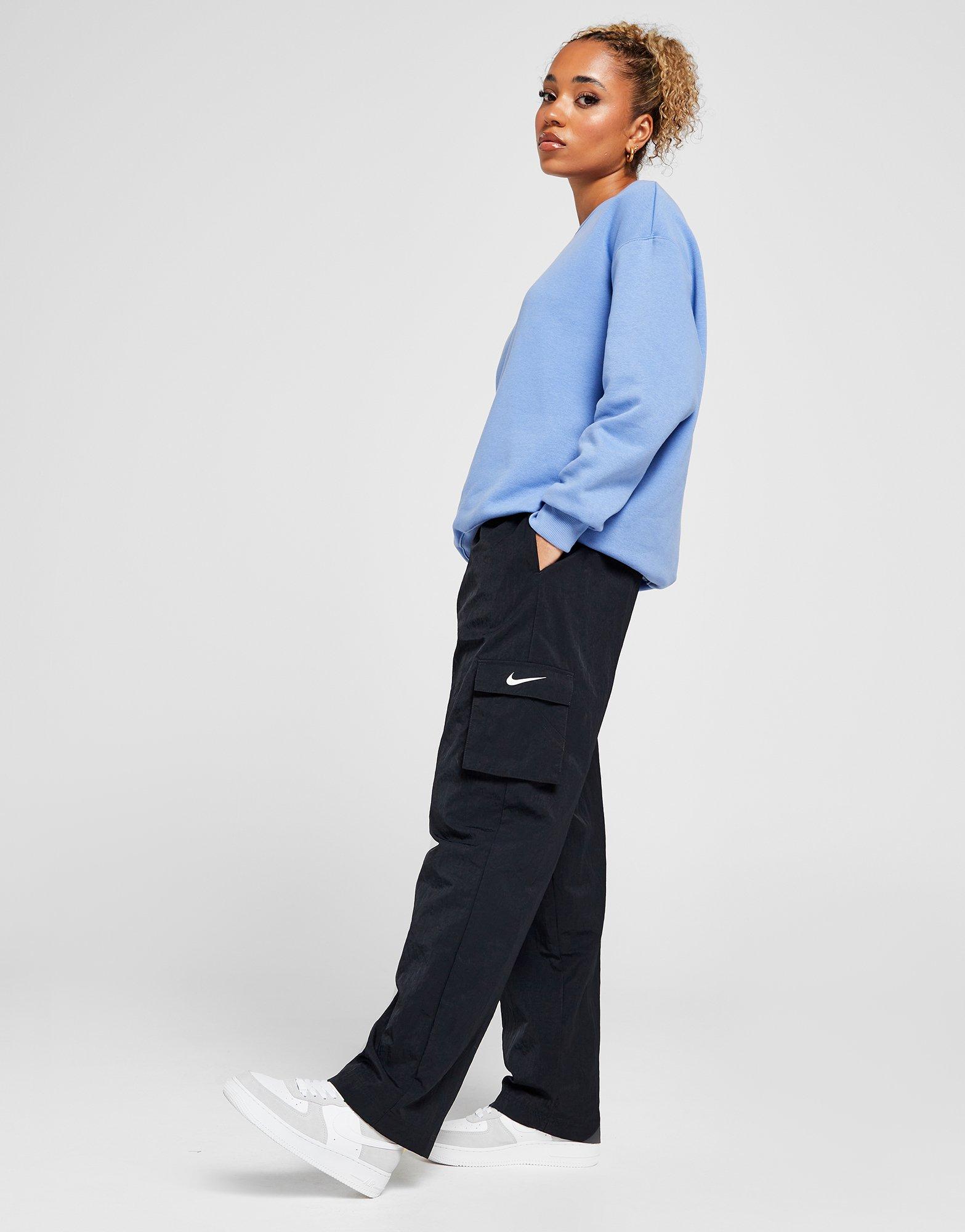 Nike Essential Woven Cargo Pants