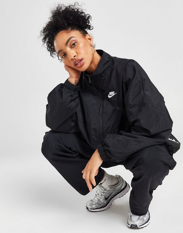 Nike Essential Windrunner Jacket