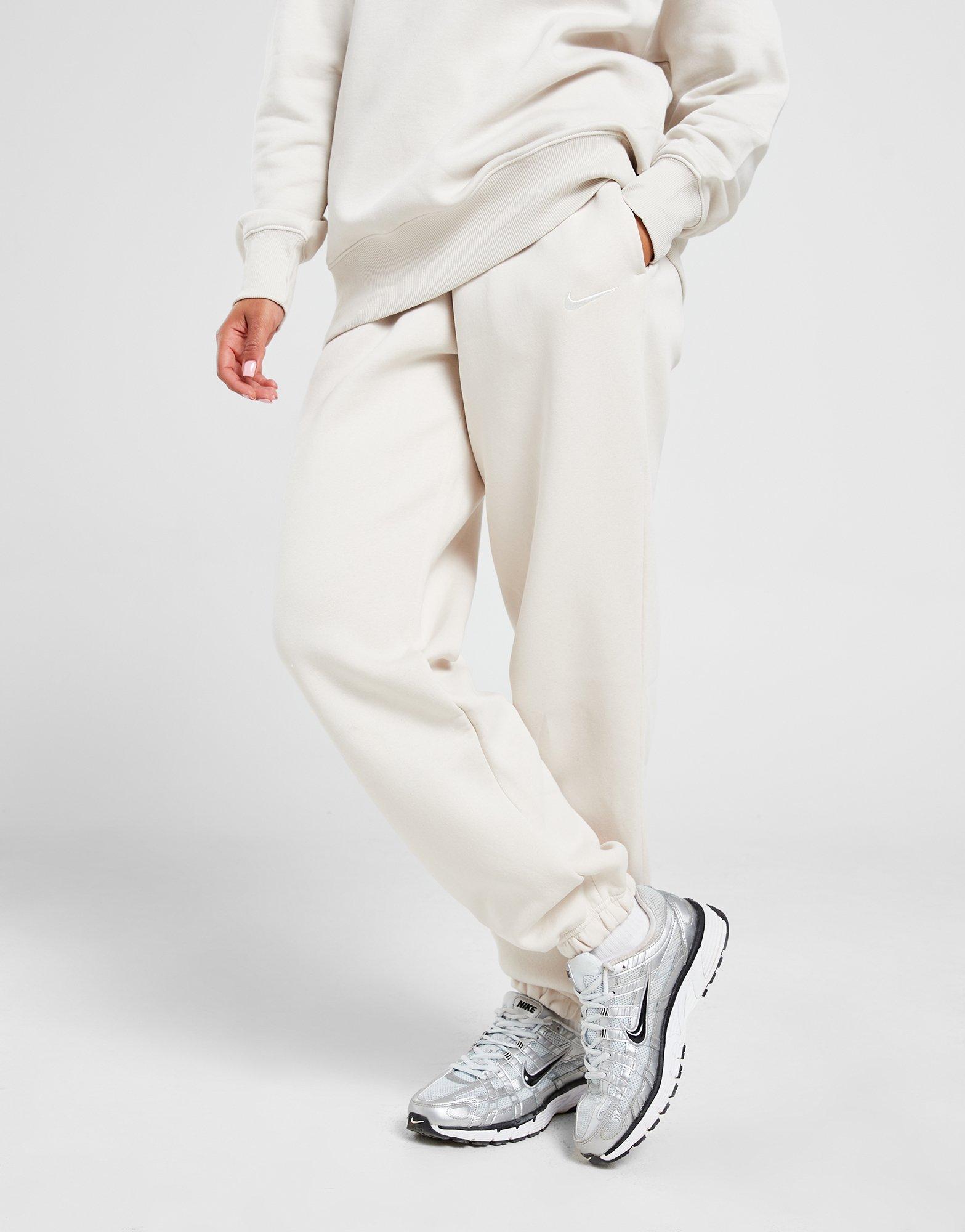 Nike joggers online oatmeal