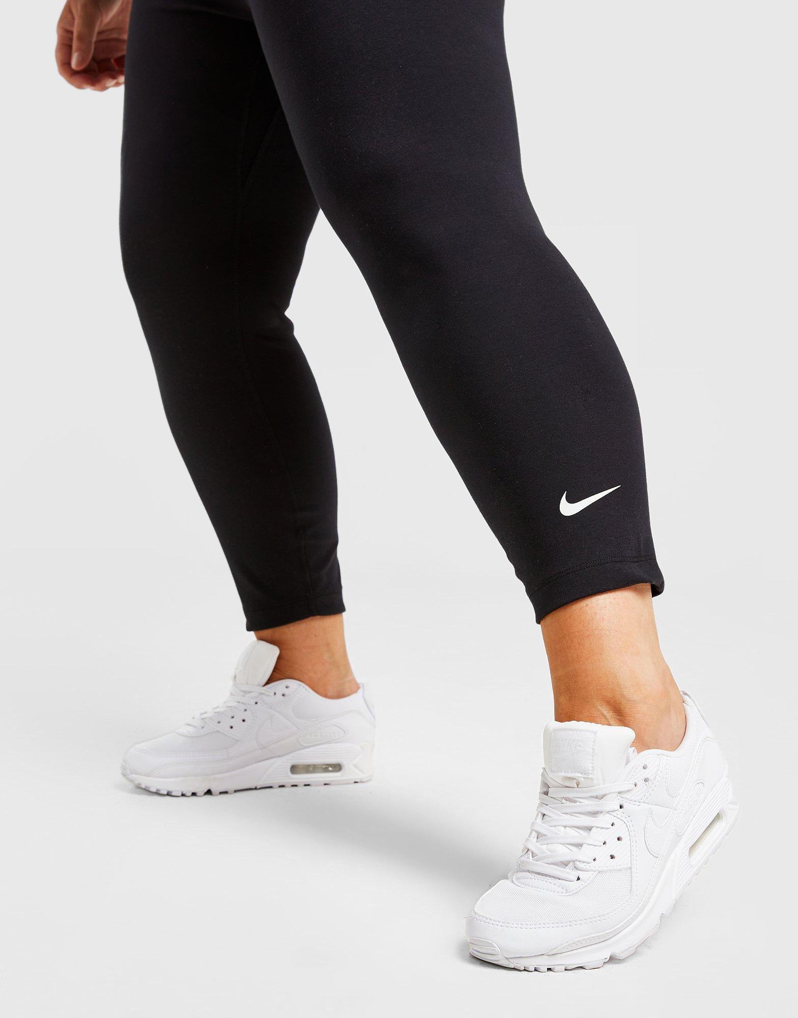Nike Plus Size Sportswear Club Leggings