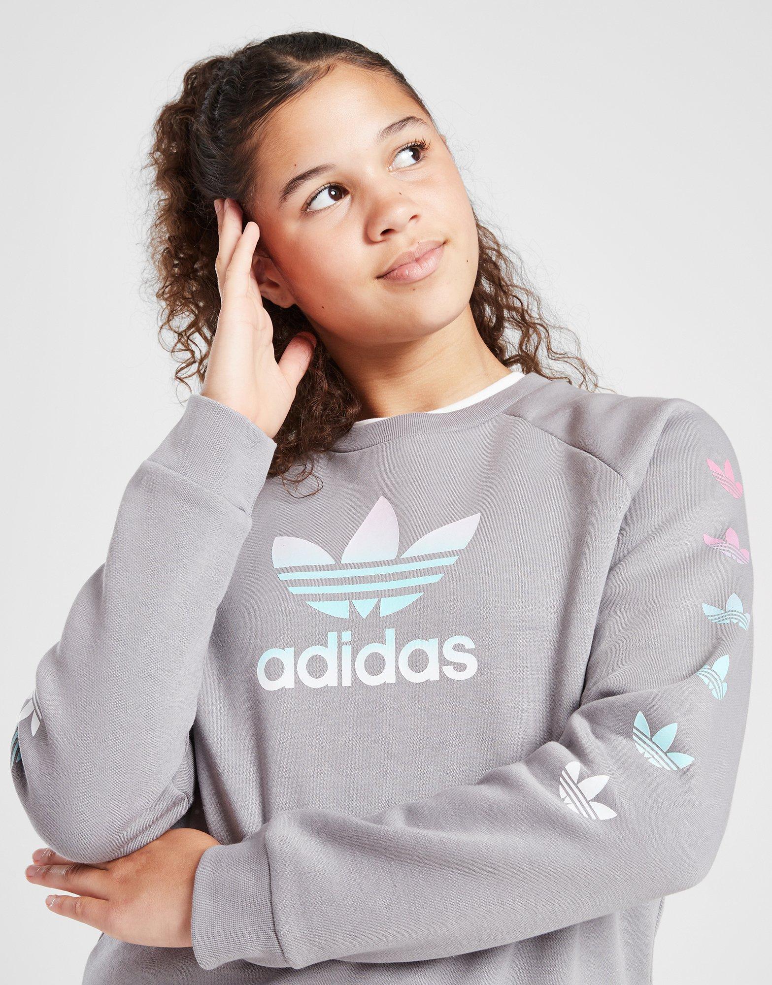 Adidas originals repeat iridescent trefoil 2024 crew sweatshirt