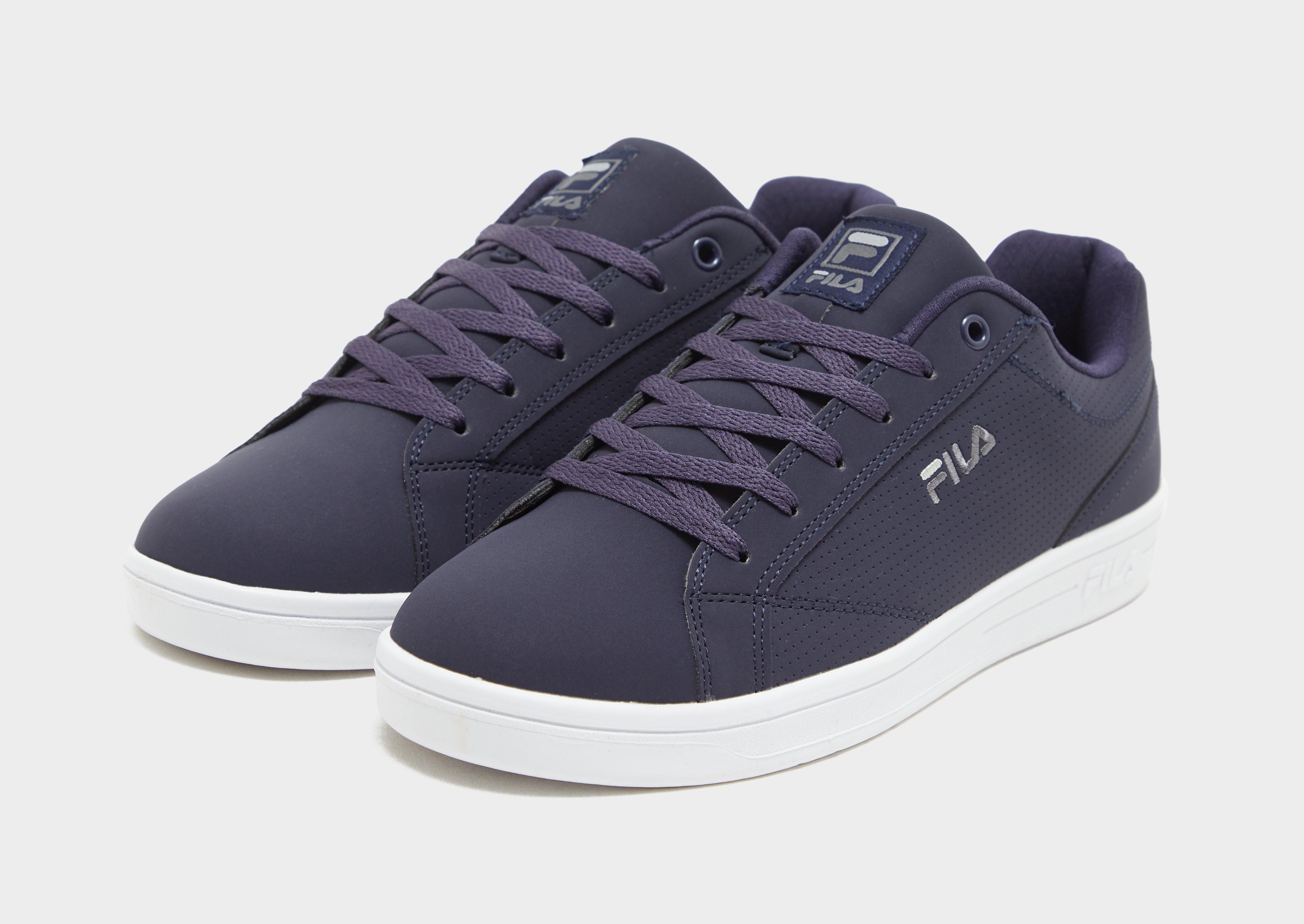 Navy blue hot sale fila sneakers