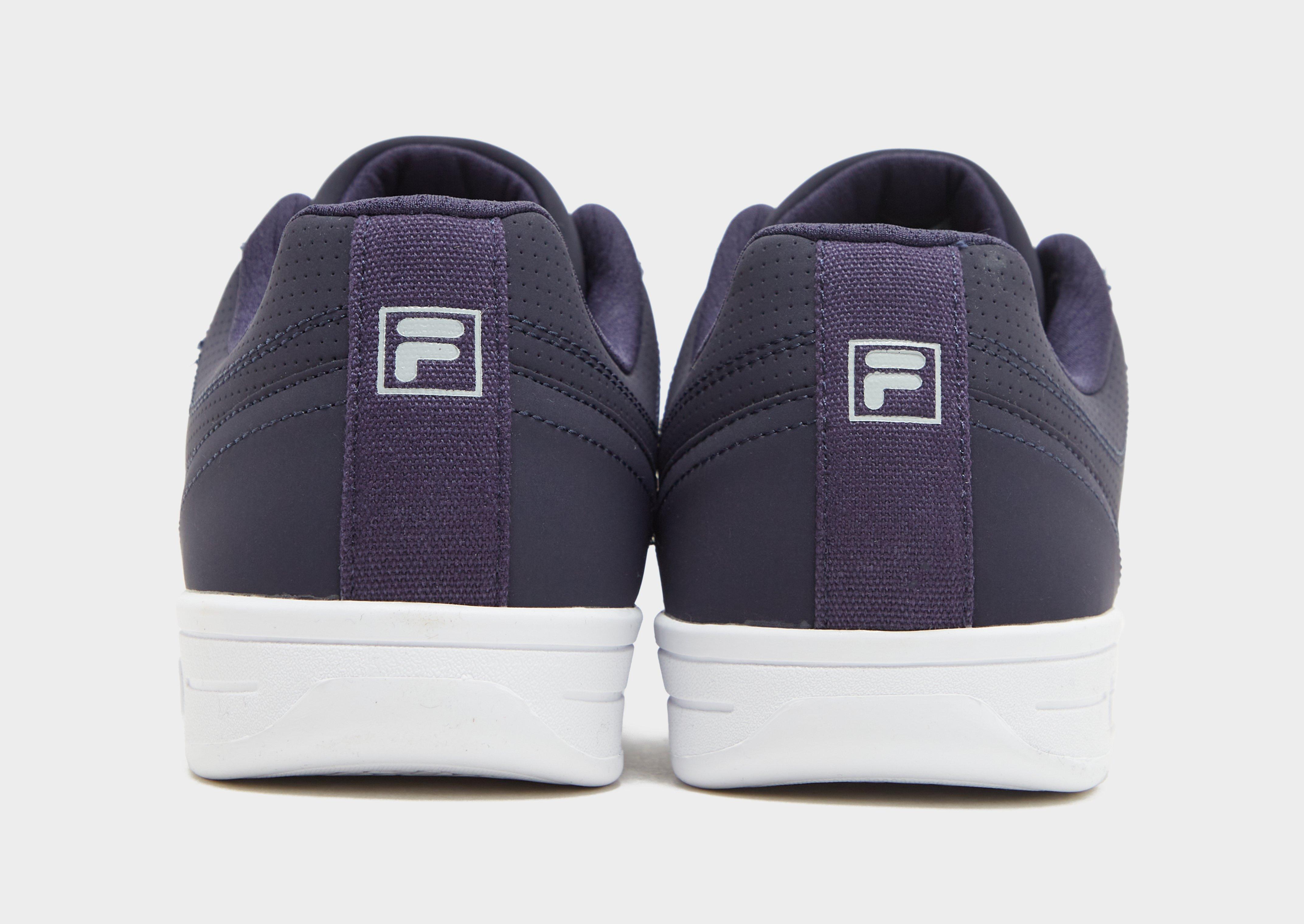 Fila sneakers best sale navy blue