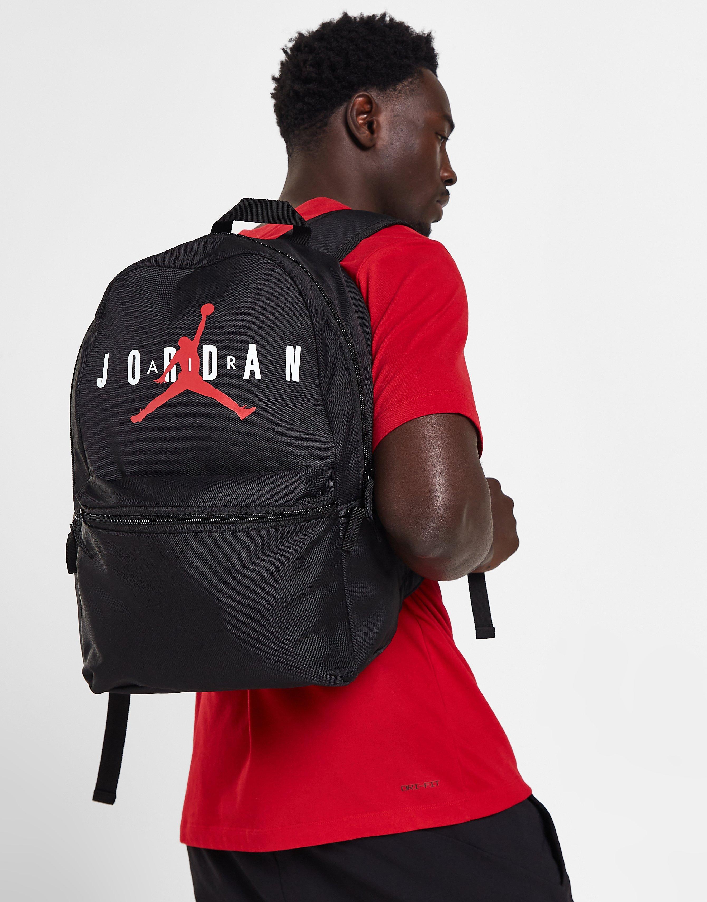 Jordan backpack best sale with shoe compartment