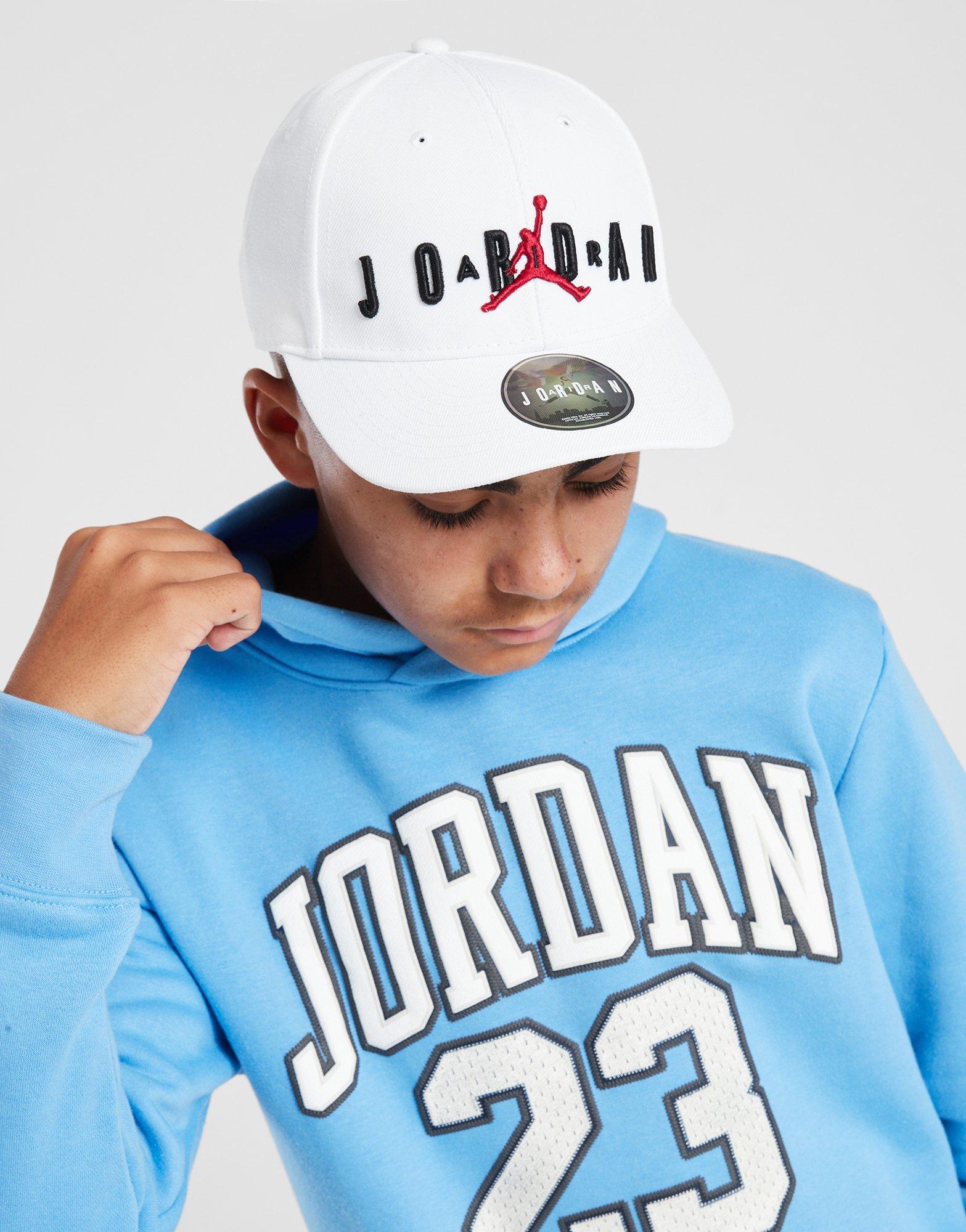  Nike Gorra Jordan All Over 23 para niño : Ropa, Zapatos y  Joyería