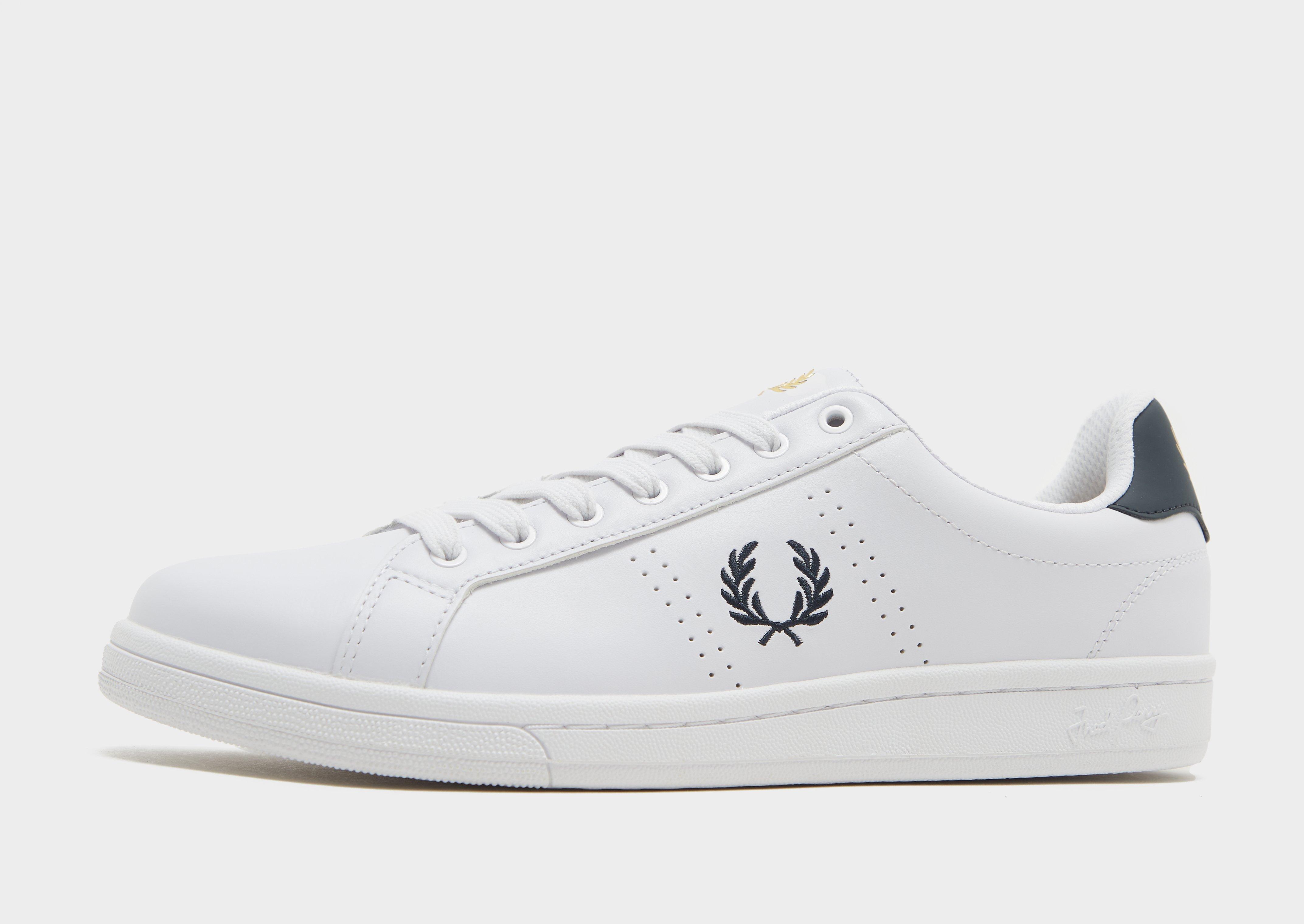 Fred perry white plimsolls hotsell