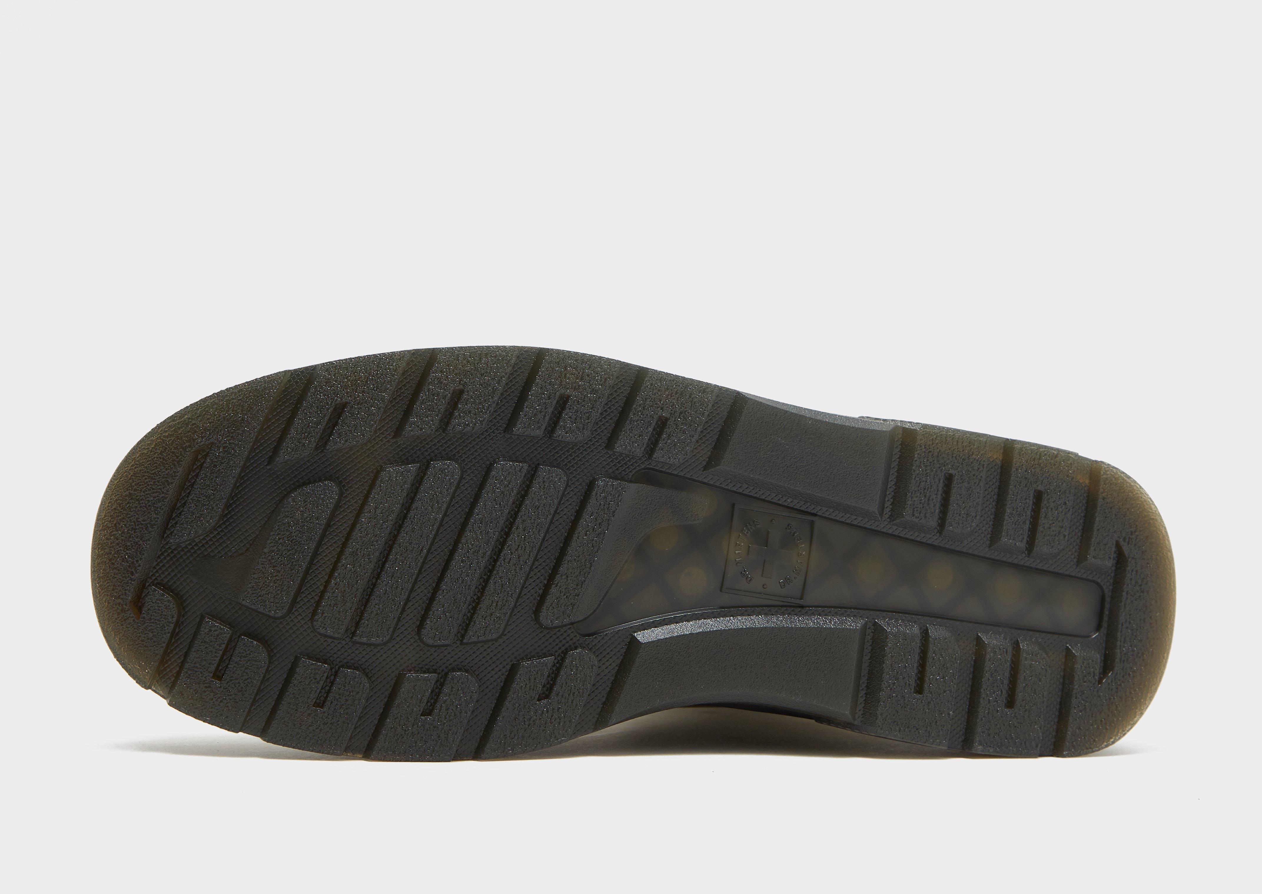 Dr. Martens Crewson