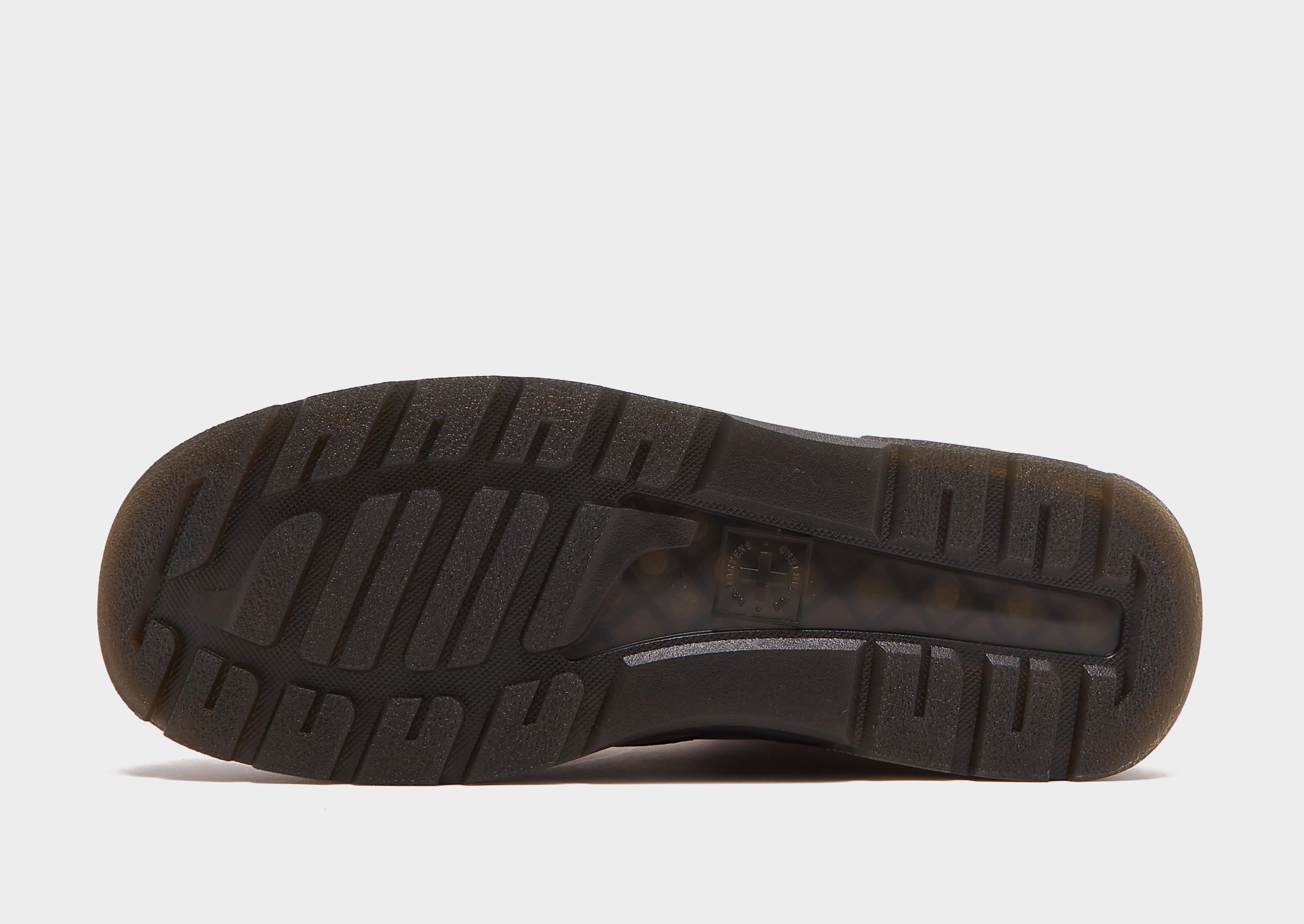 Dr. Martens Crewson