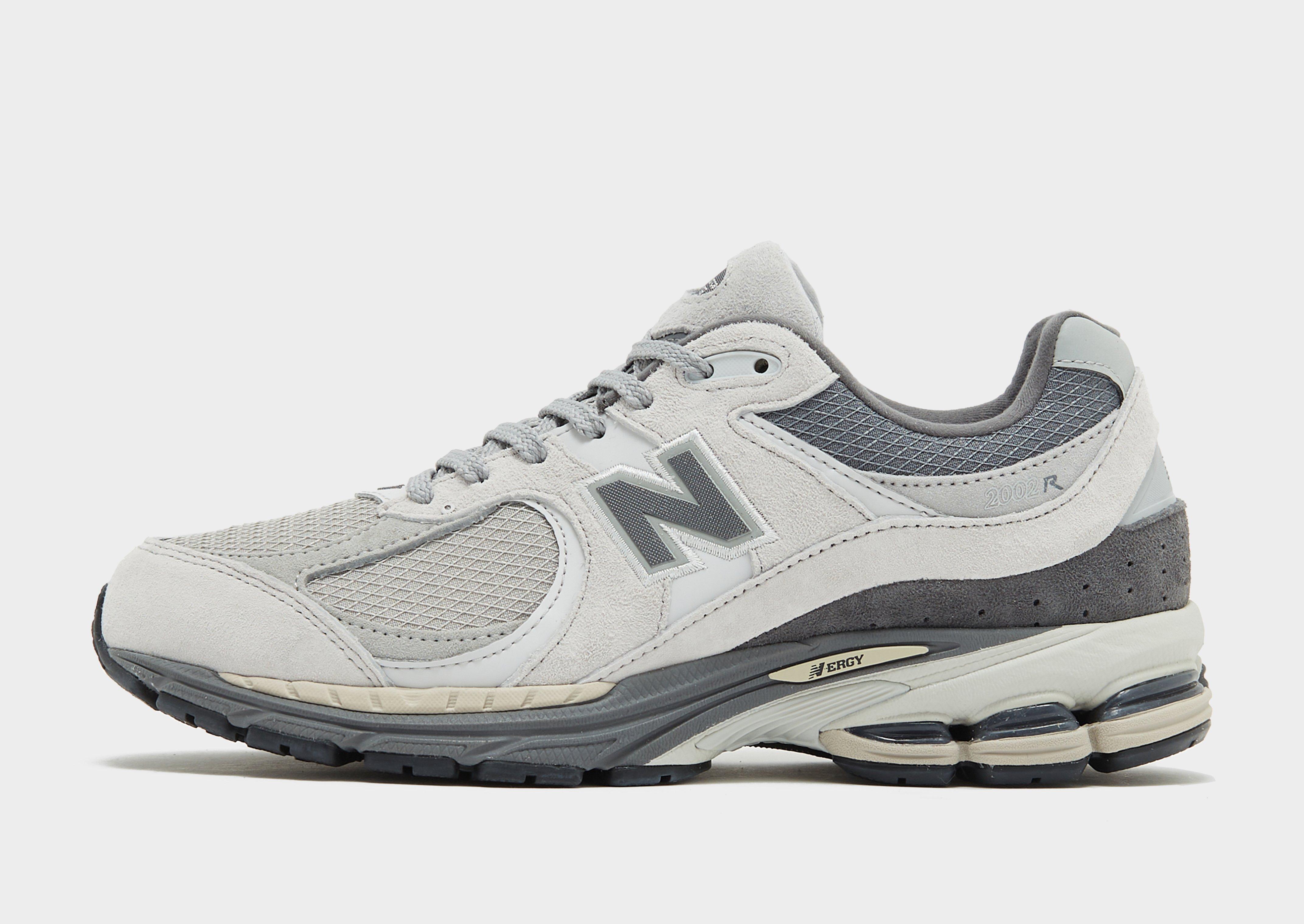 New Balance 2002R Grey