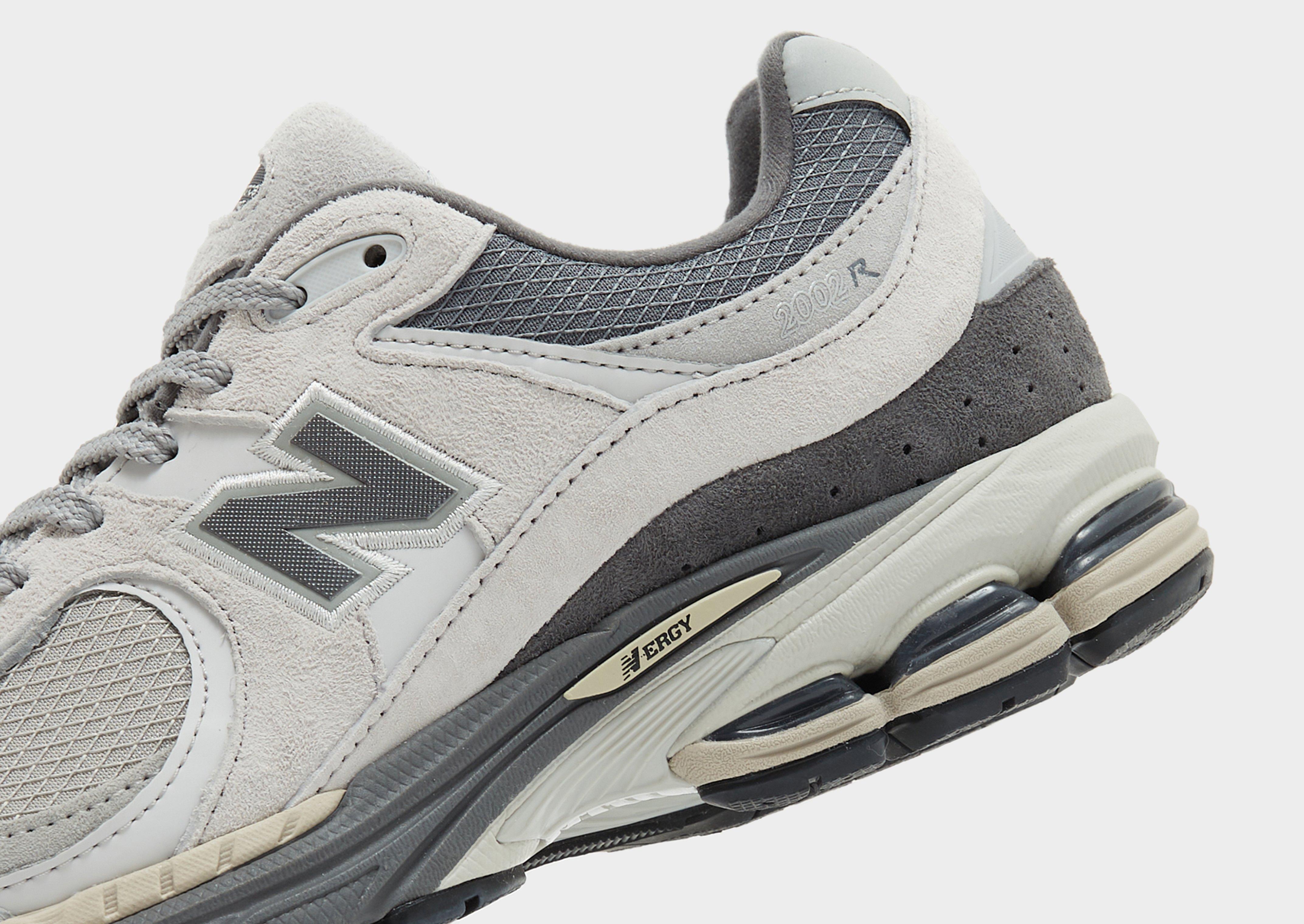 日本ショップ New Balance 2002R Gray 28cm - 靴