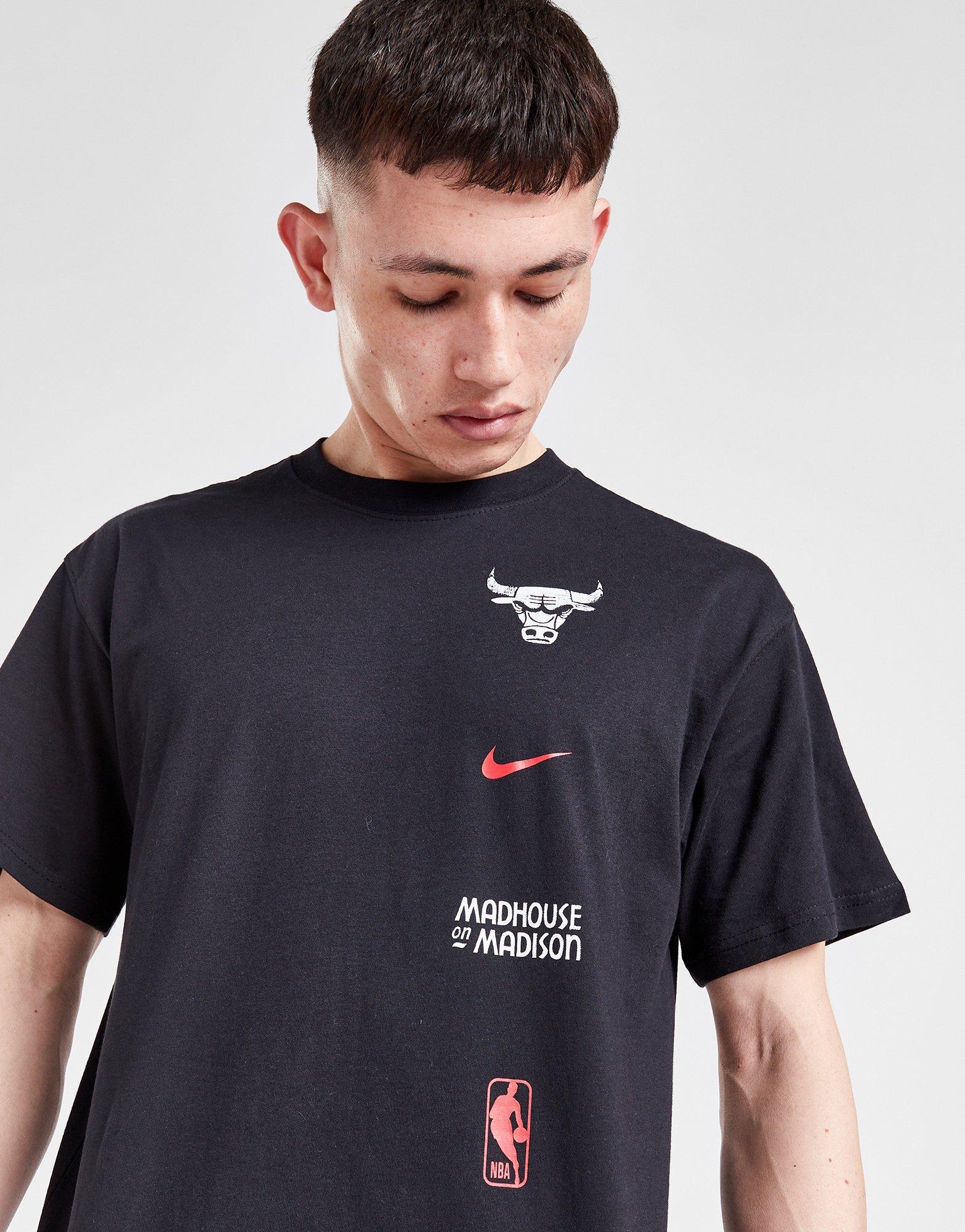 Nike NBA Chicago Bulls Max90 Logo T-Shirt