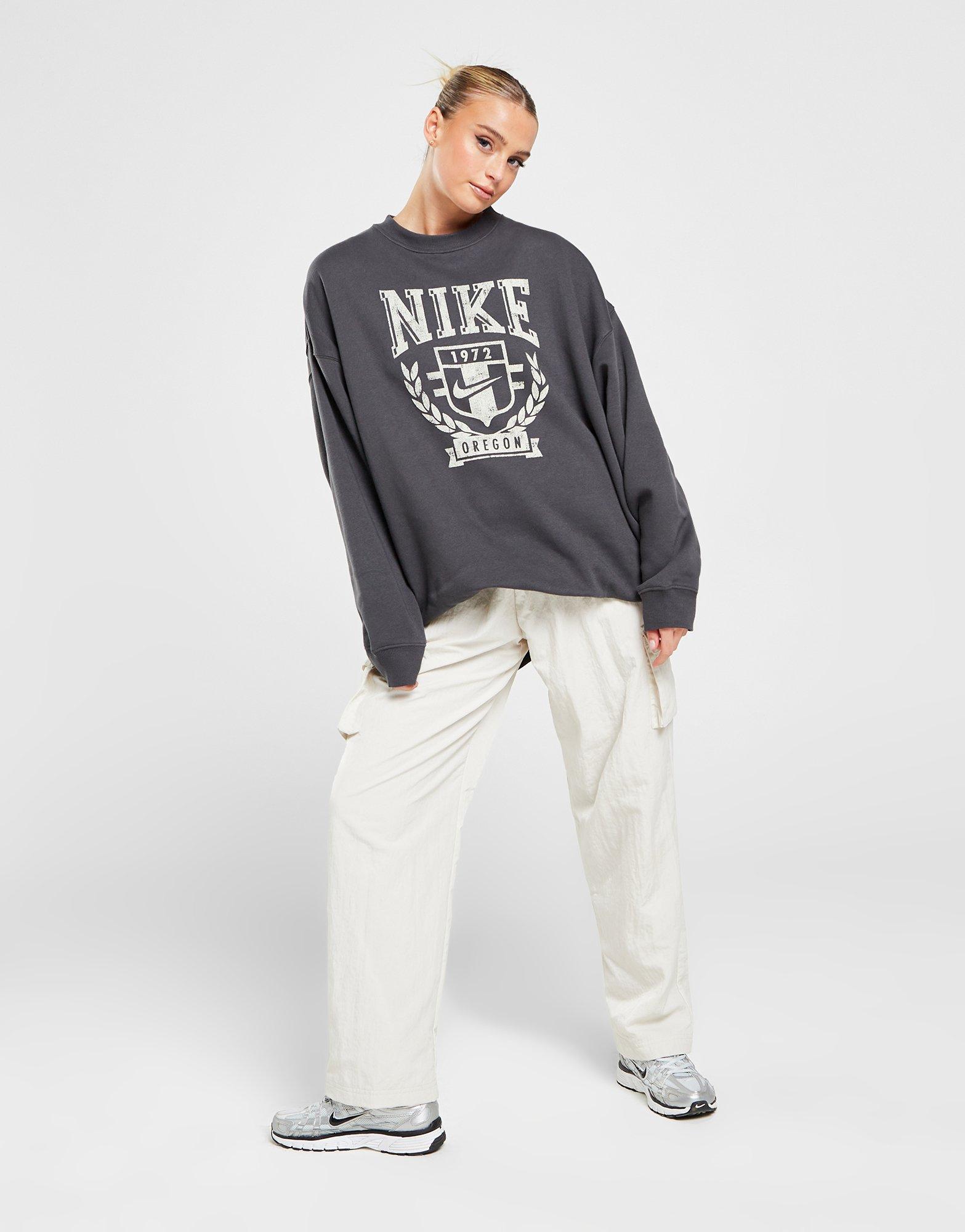 Nike Varsity Oversized Crew Sweatshirt