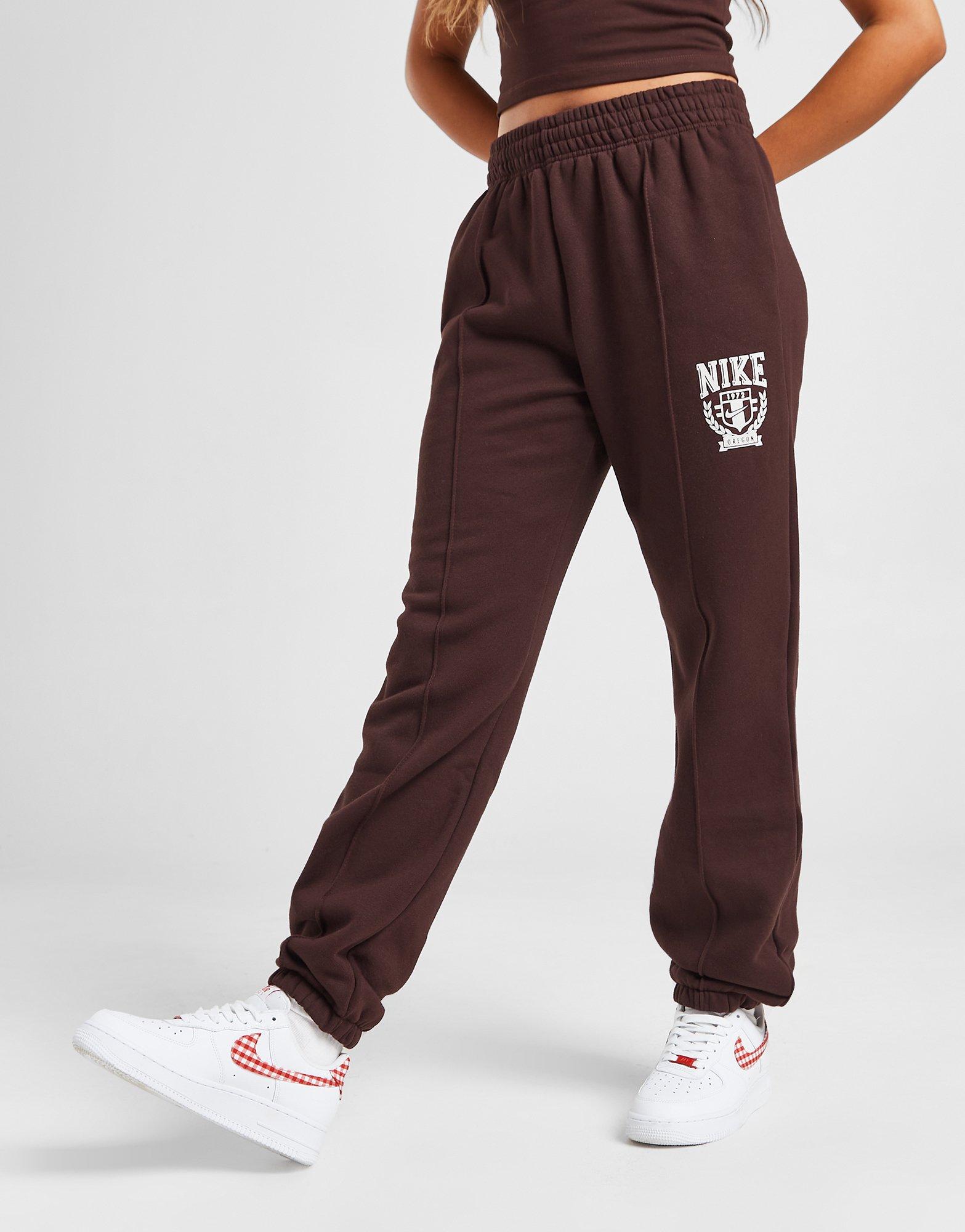 Nike Varsity Joggers