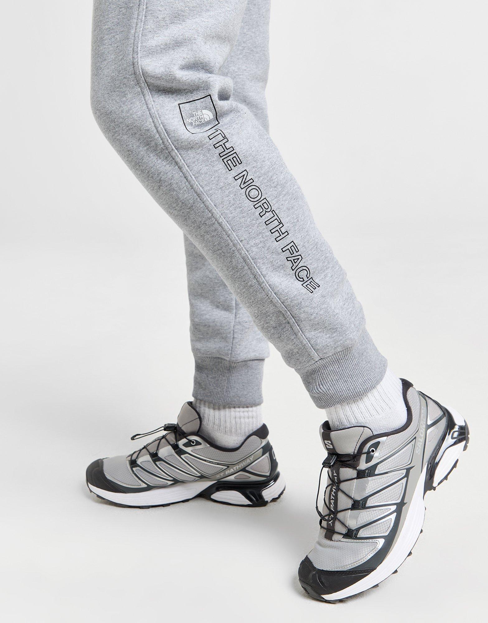 The North Face Outline Joggers