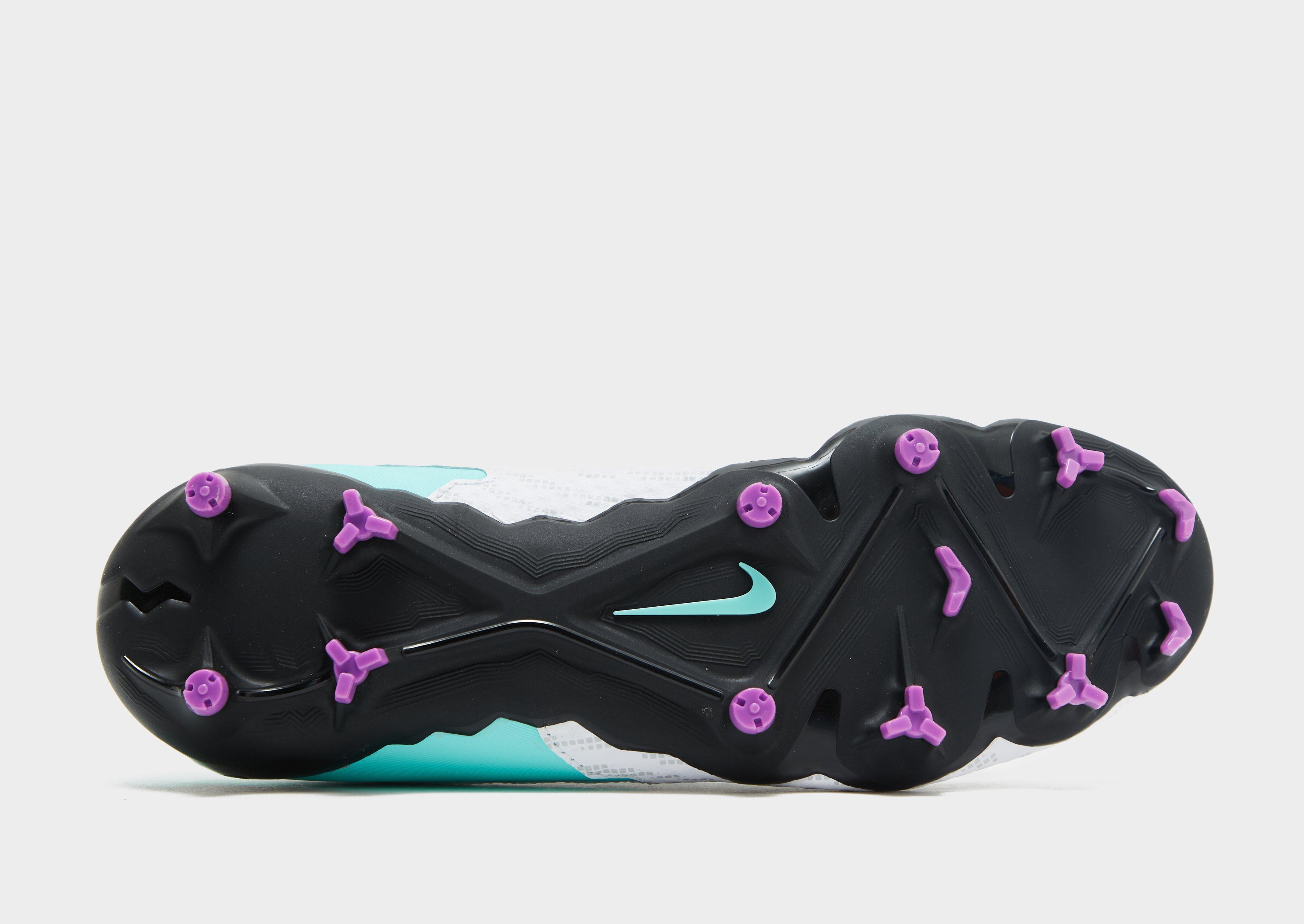 Nike Phantom GX Academy FG