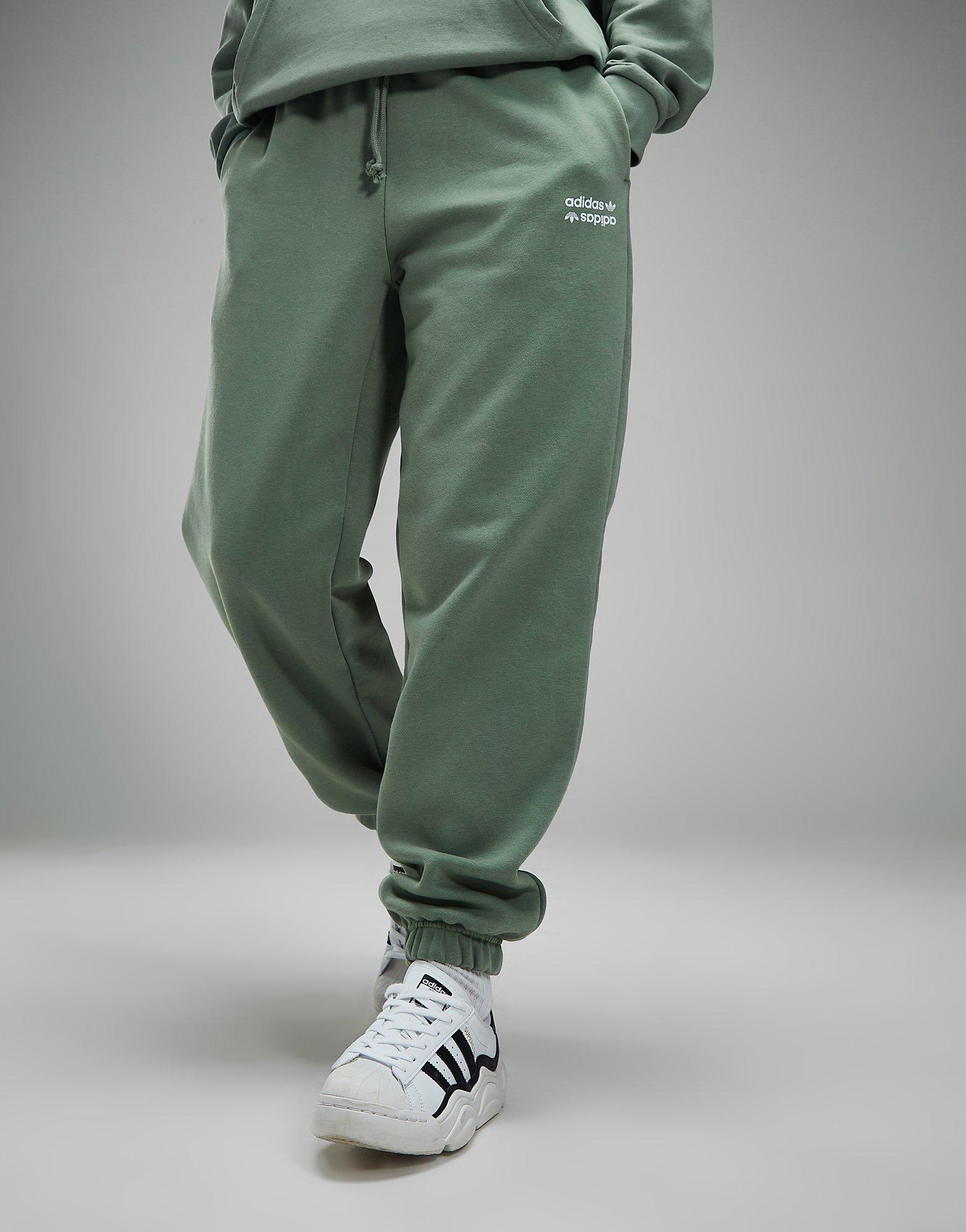 Pantalones adidas Originals Sweatpant Verde de Mujer, IC5240