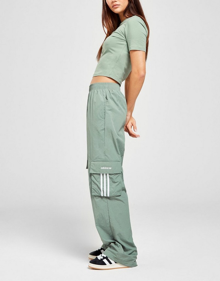 Green adidas Originals 3-Stripes Cargo Pants | JD Sports UK