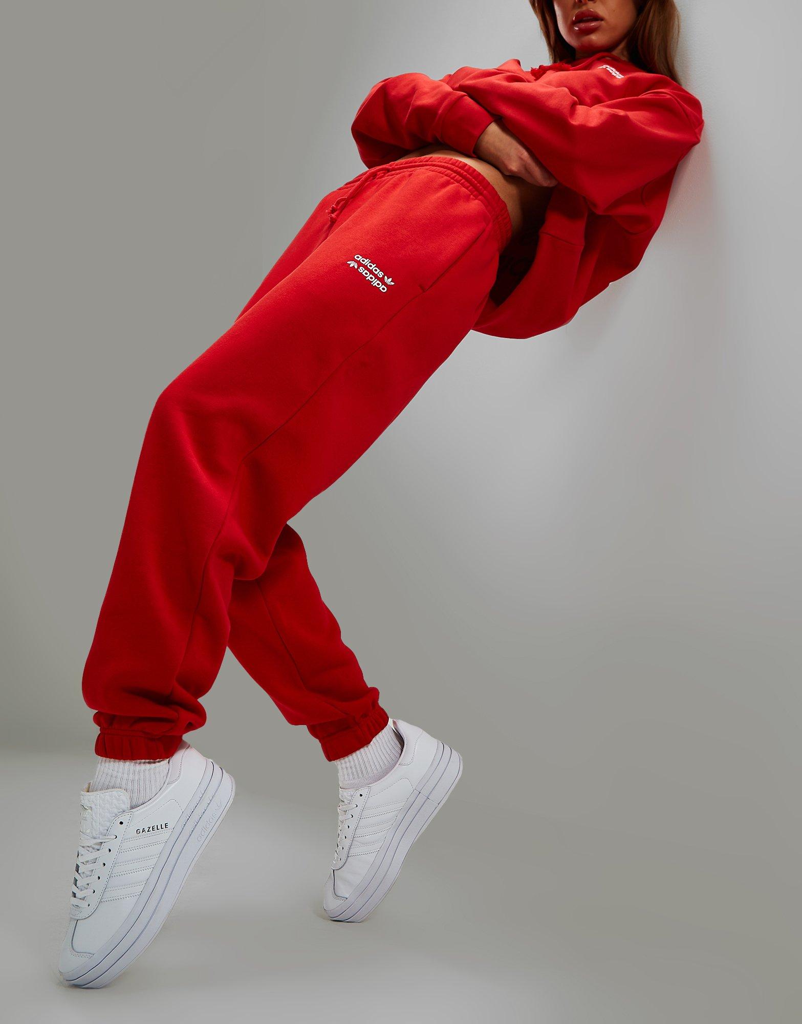 Adidas rouge outlet jogging