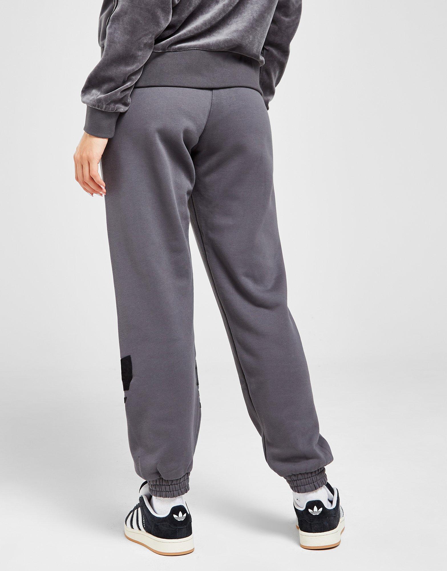 adidas Originals Velvet Trefoil Joggers