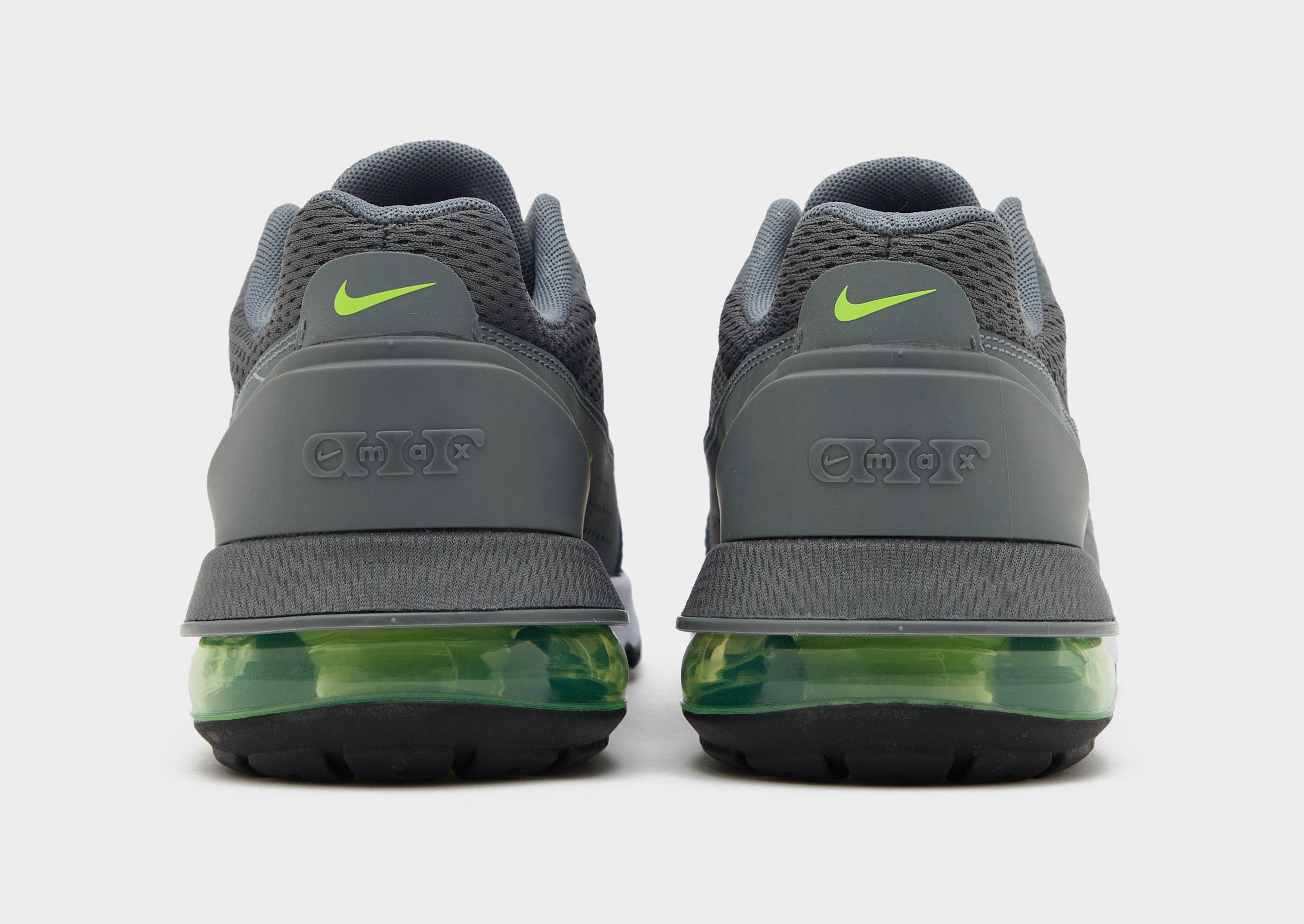 Nike Max Pulse