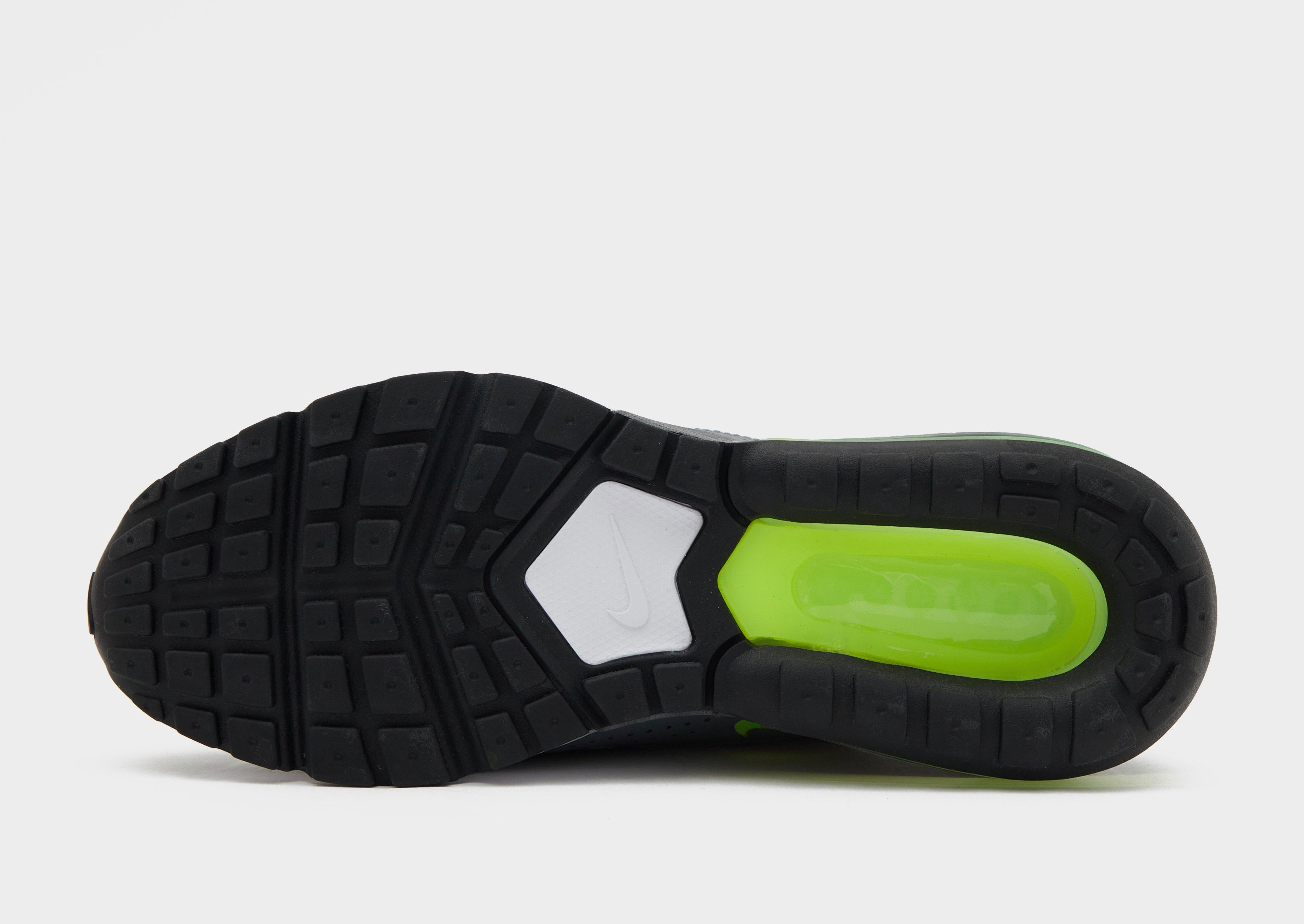 Nike Max Pulse
