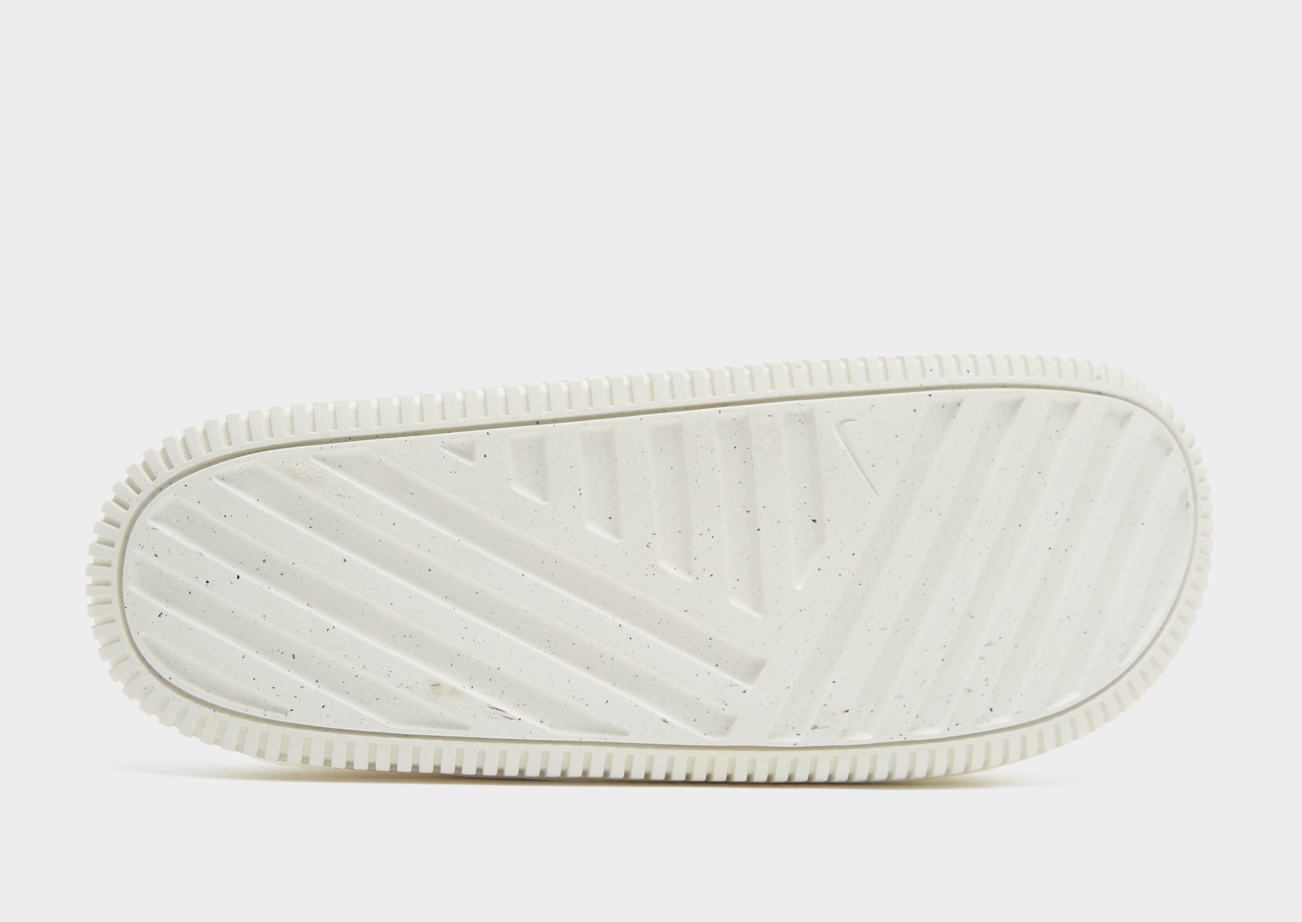 Nike Calm Slides