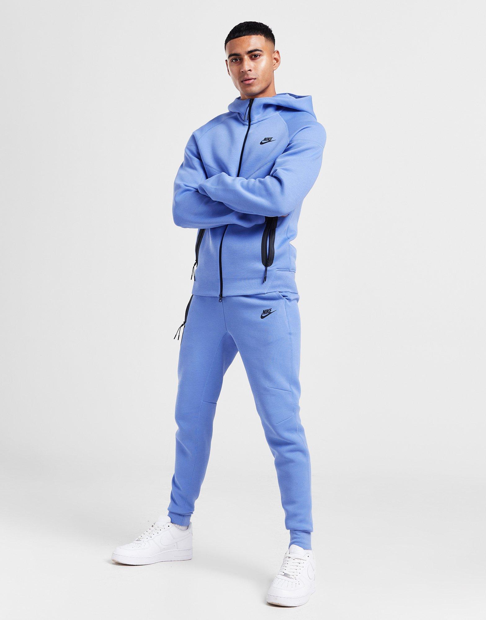 Jd sports 2025 nike tech joggers