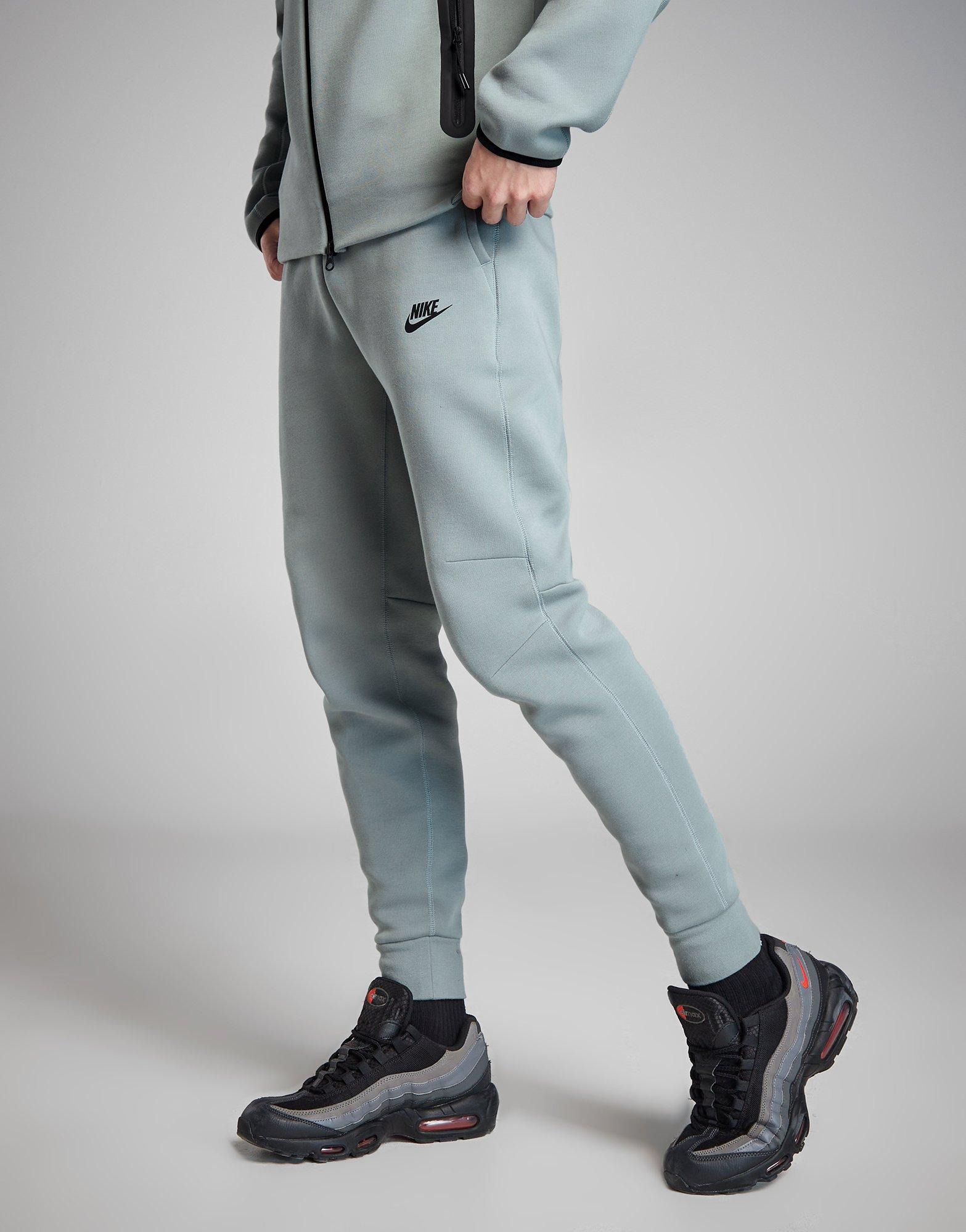 Nike Pantalon de jogging Nike Sportswear Tech Fleece Homme Noir- JD Sports  France