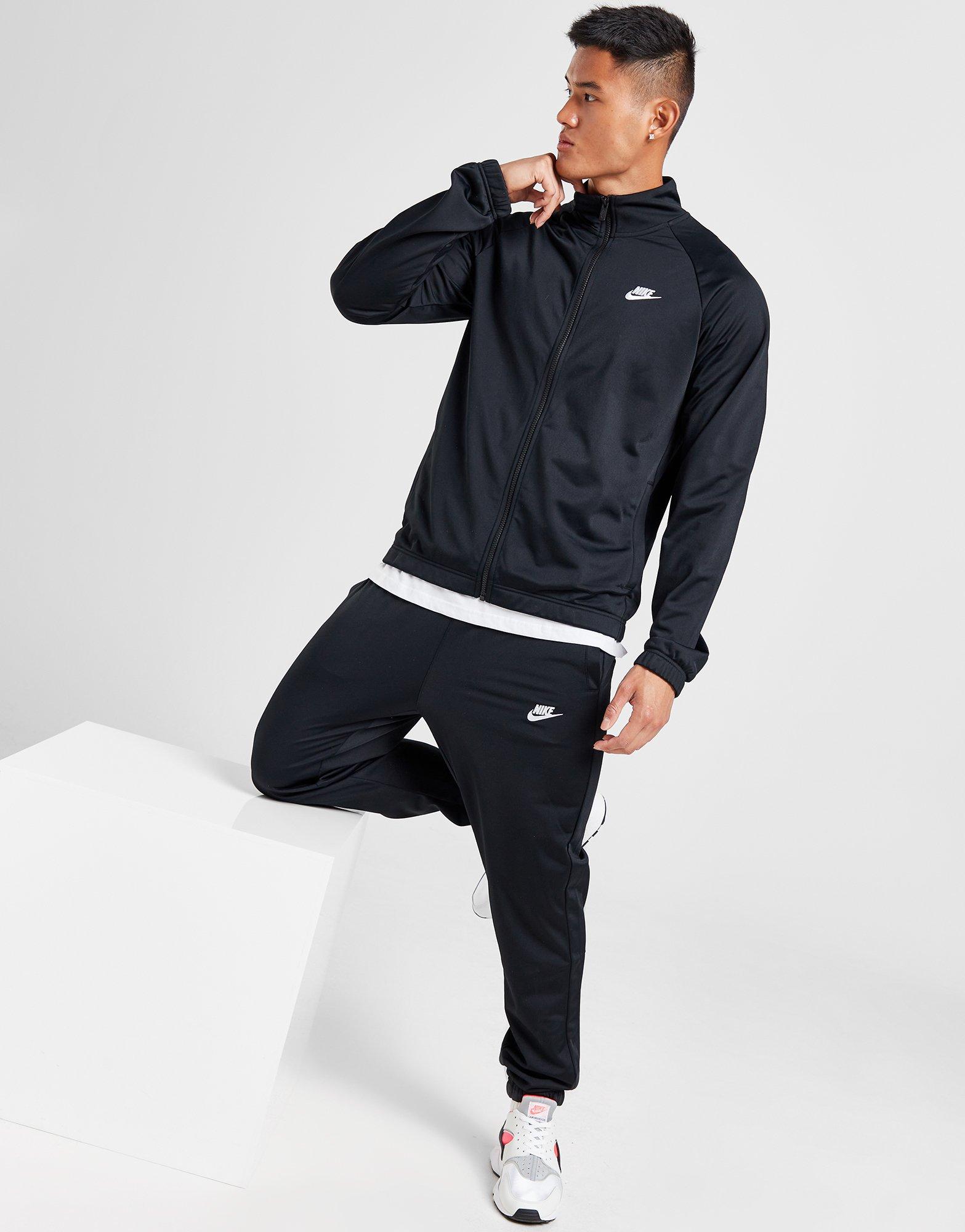 Black nike cheap jogger suit