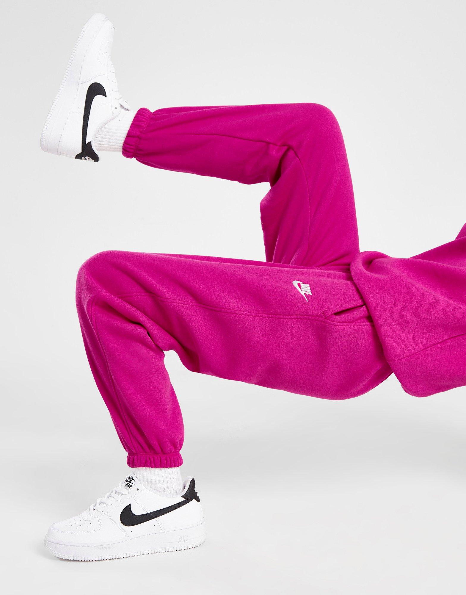 Pink Nike Joggers & Sweatpants