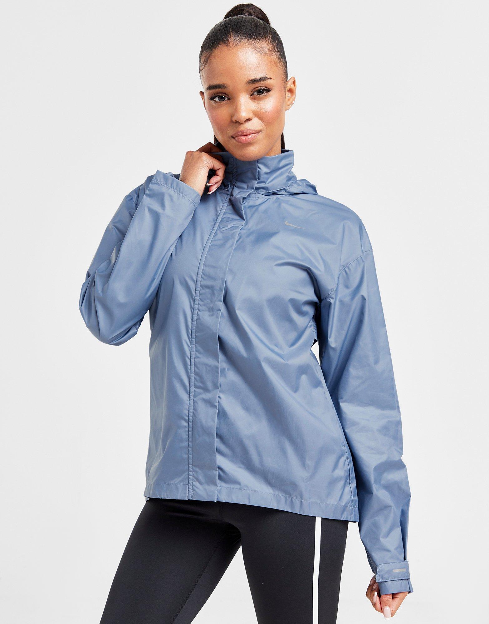 Nike Women's Sportswear Essential Repel Woven Jacket $ 68