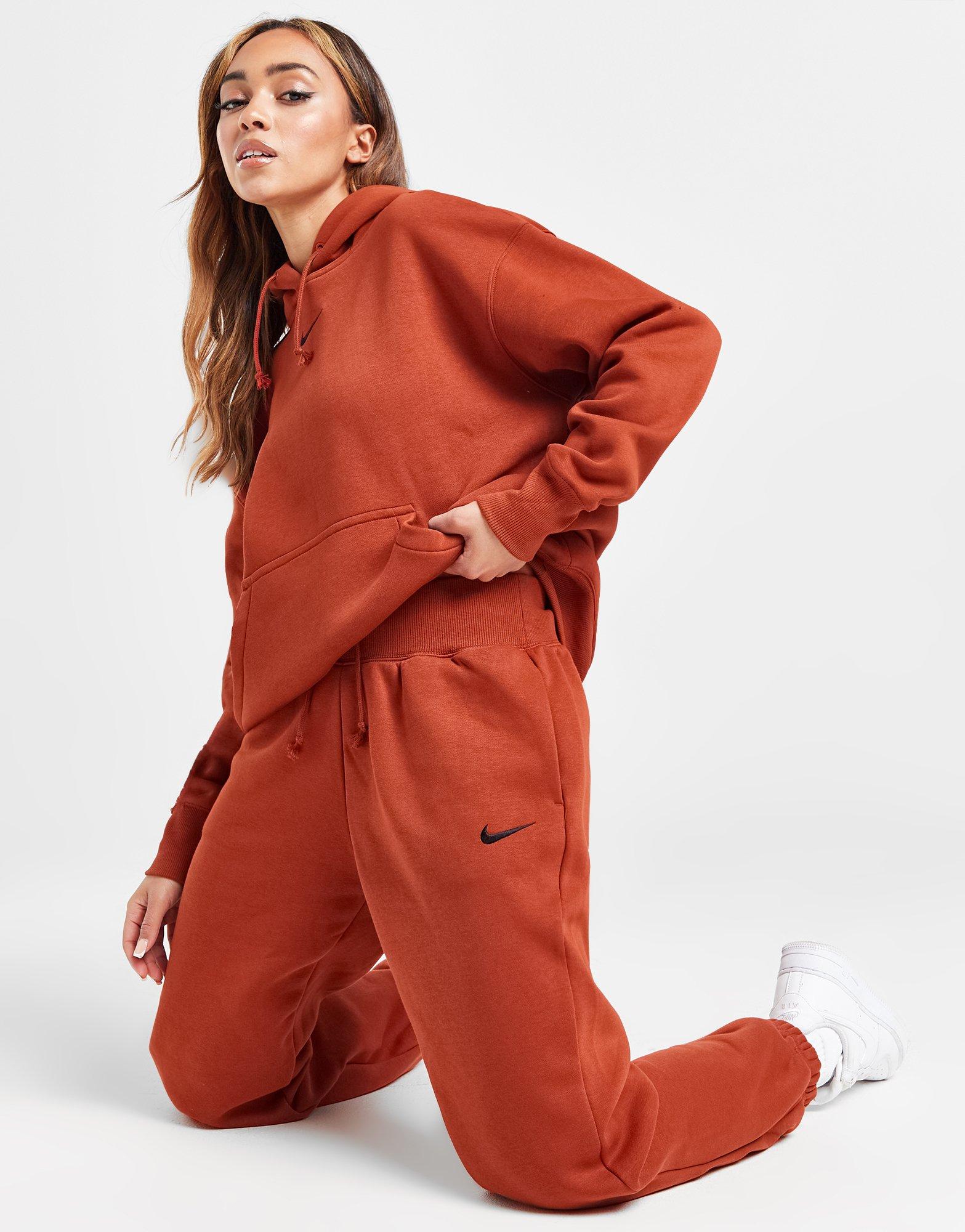 Orange nike outlet outfit