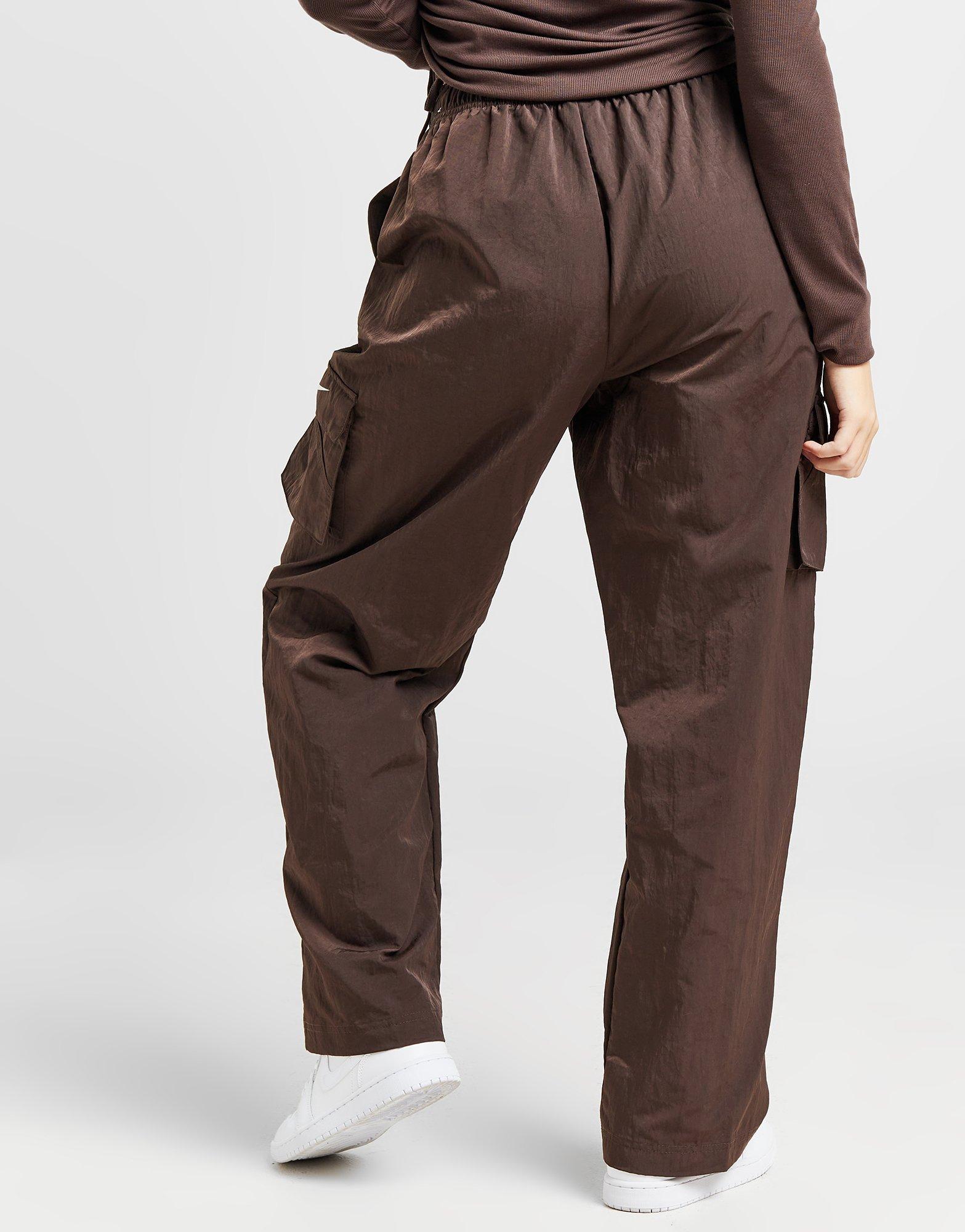 Nike Essential Woven Cargo Pants