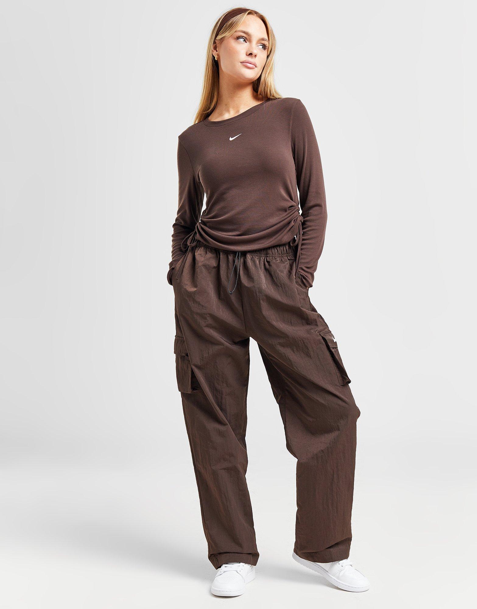 Nike Essential Woven Cargo Pants