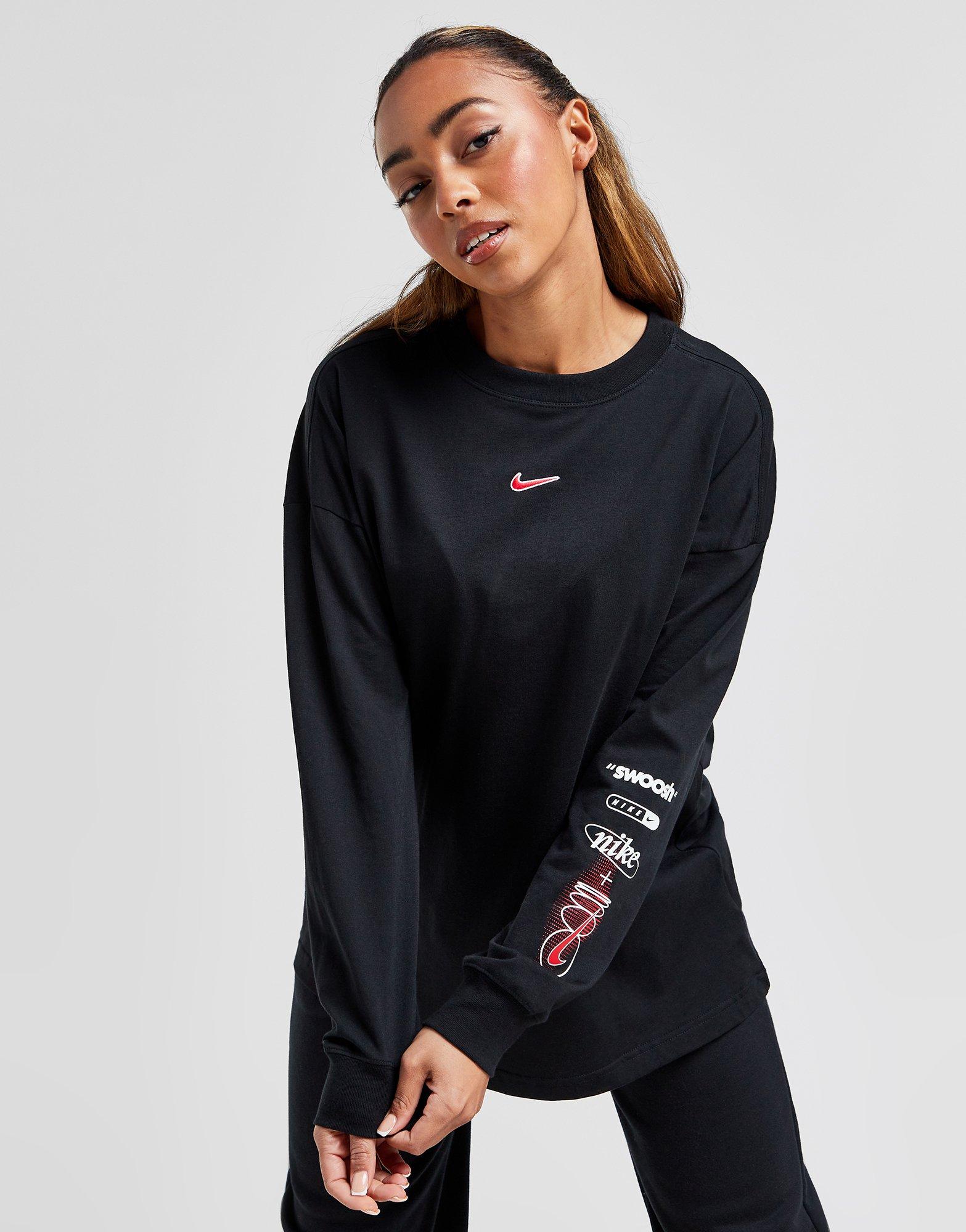Nike Street Graphic Long Sleeve T-Shirt