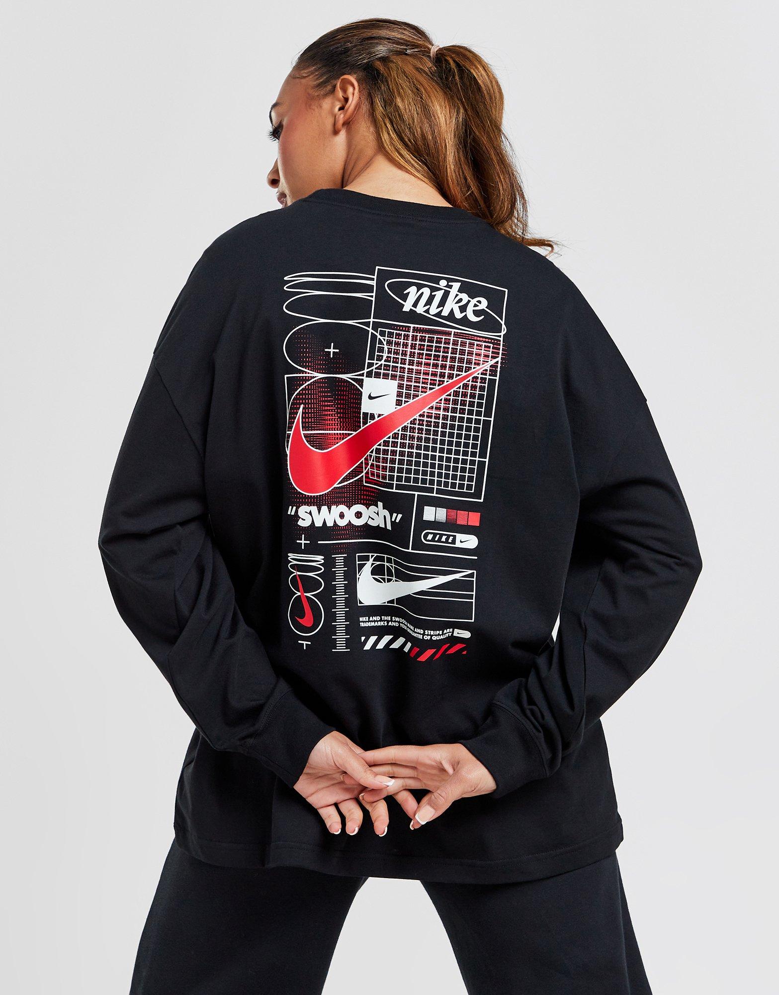 Nike Street Graphic Long Sleeve T-Shirt