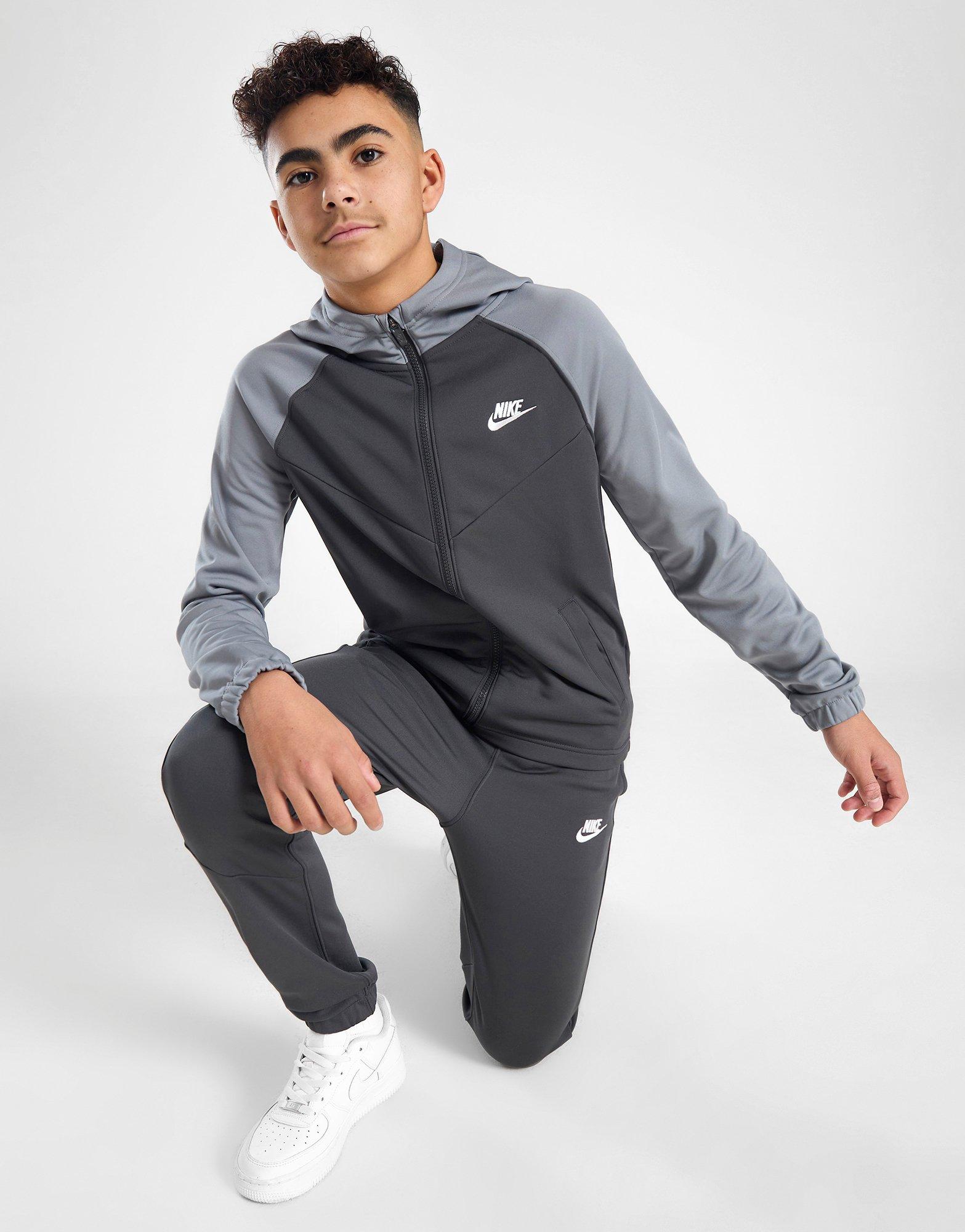 Grey nike tracksuit store full