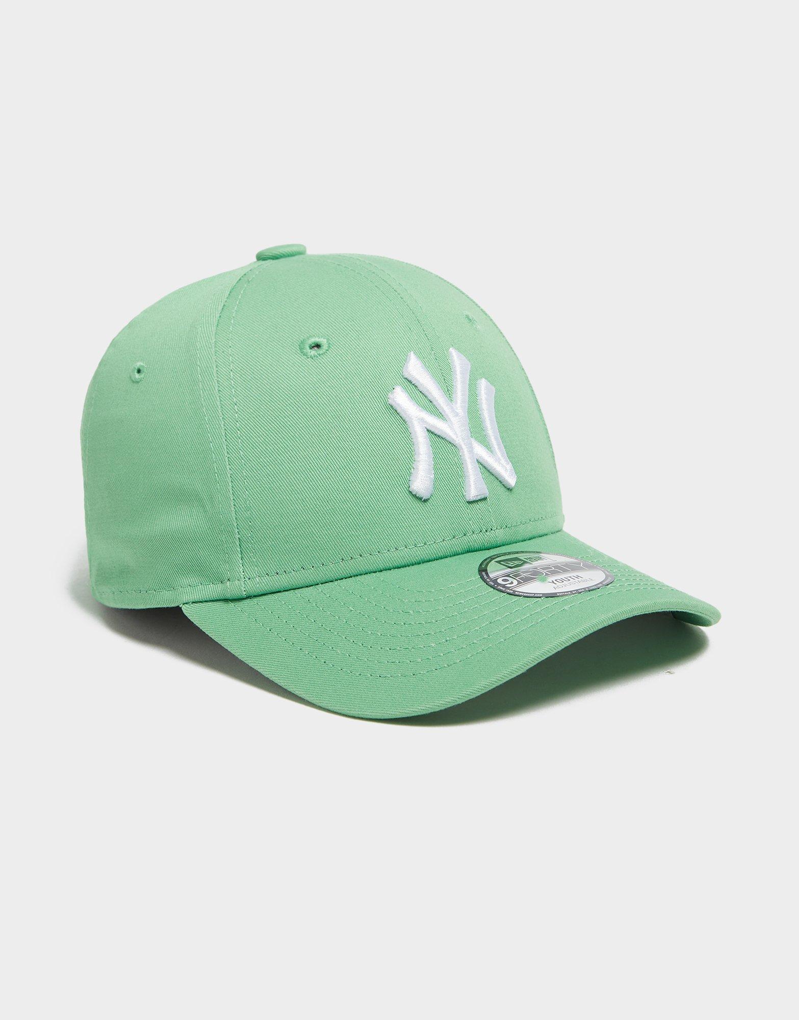 New Era 9FORTY NY Cap in Light Green with White Logo