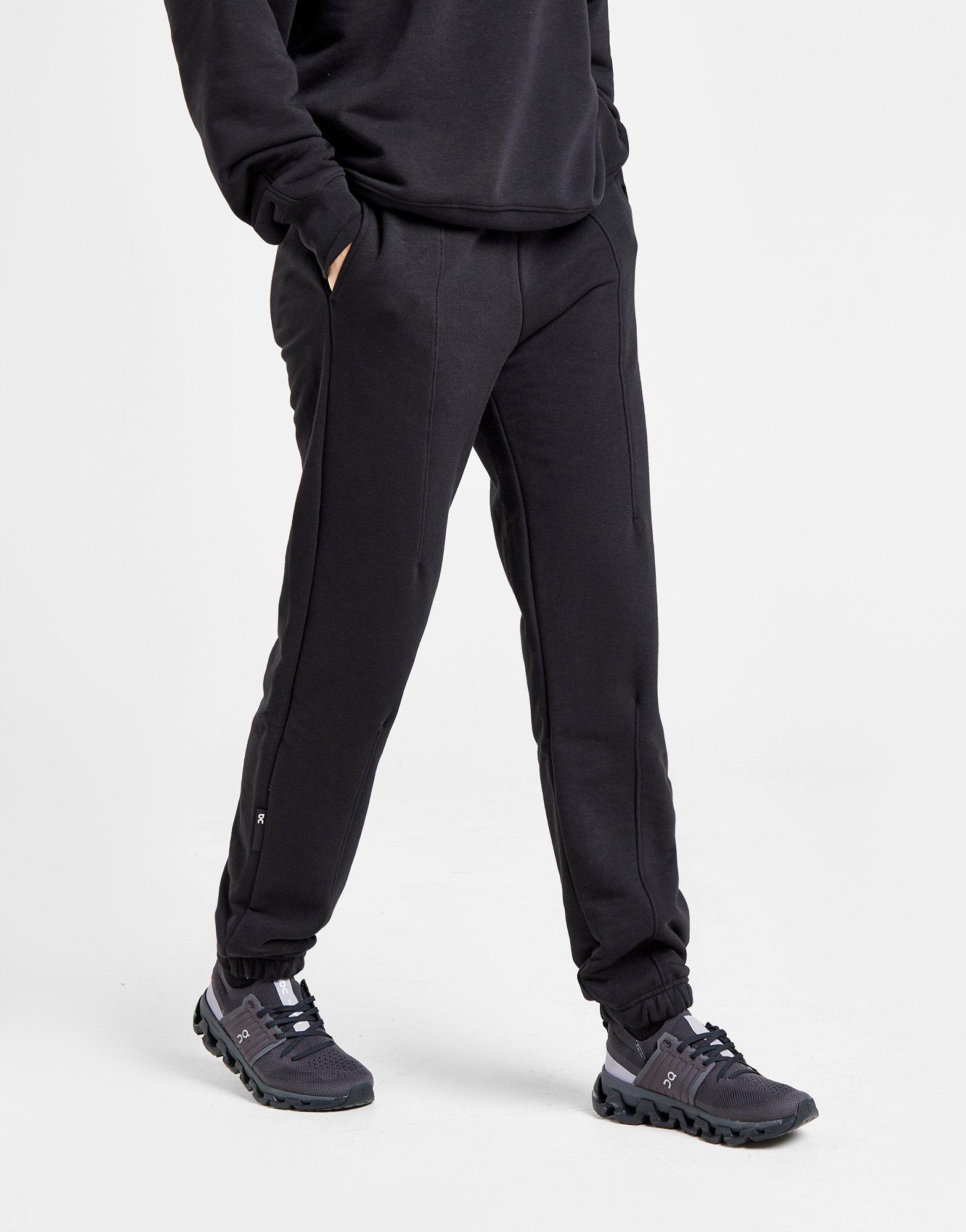 On Running Club Joggers