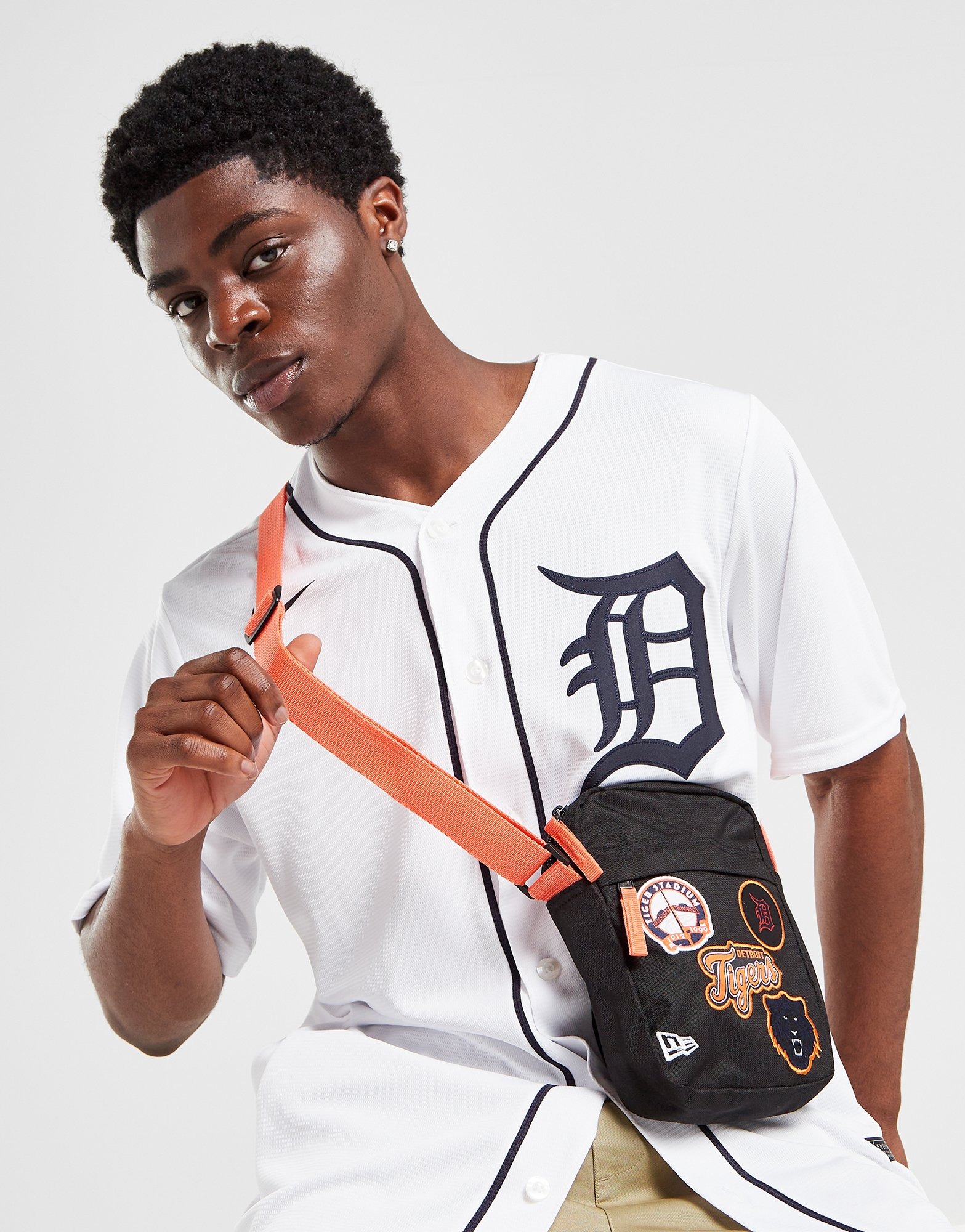 White Nike MLB Detroit Tigers Home Jersey - JD Sports NZ