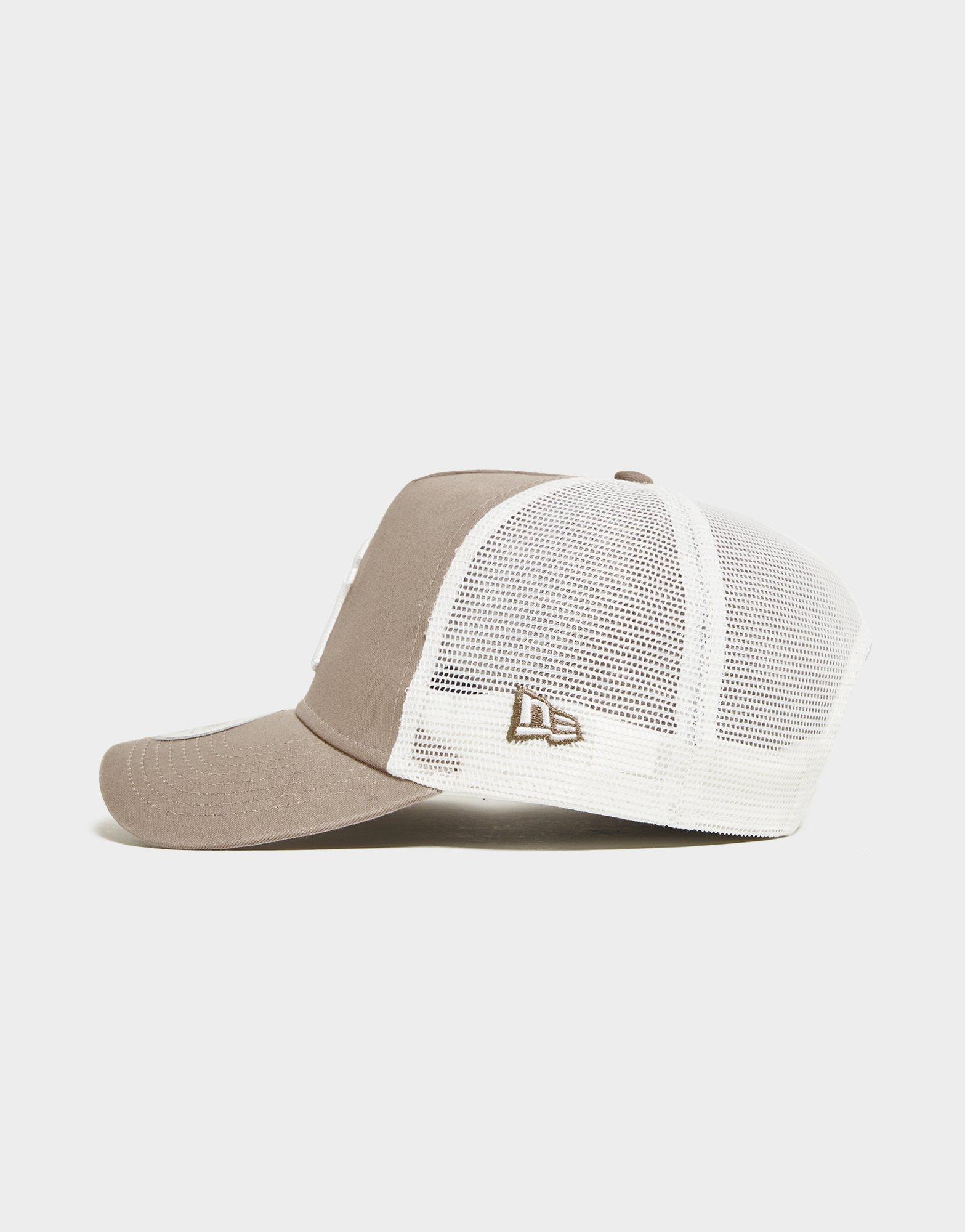 New Era MLB New York Yankees Snapback Trucker Cap