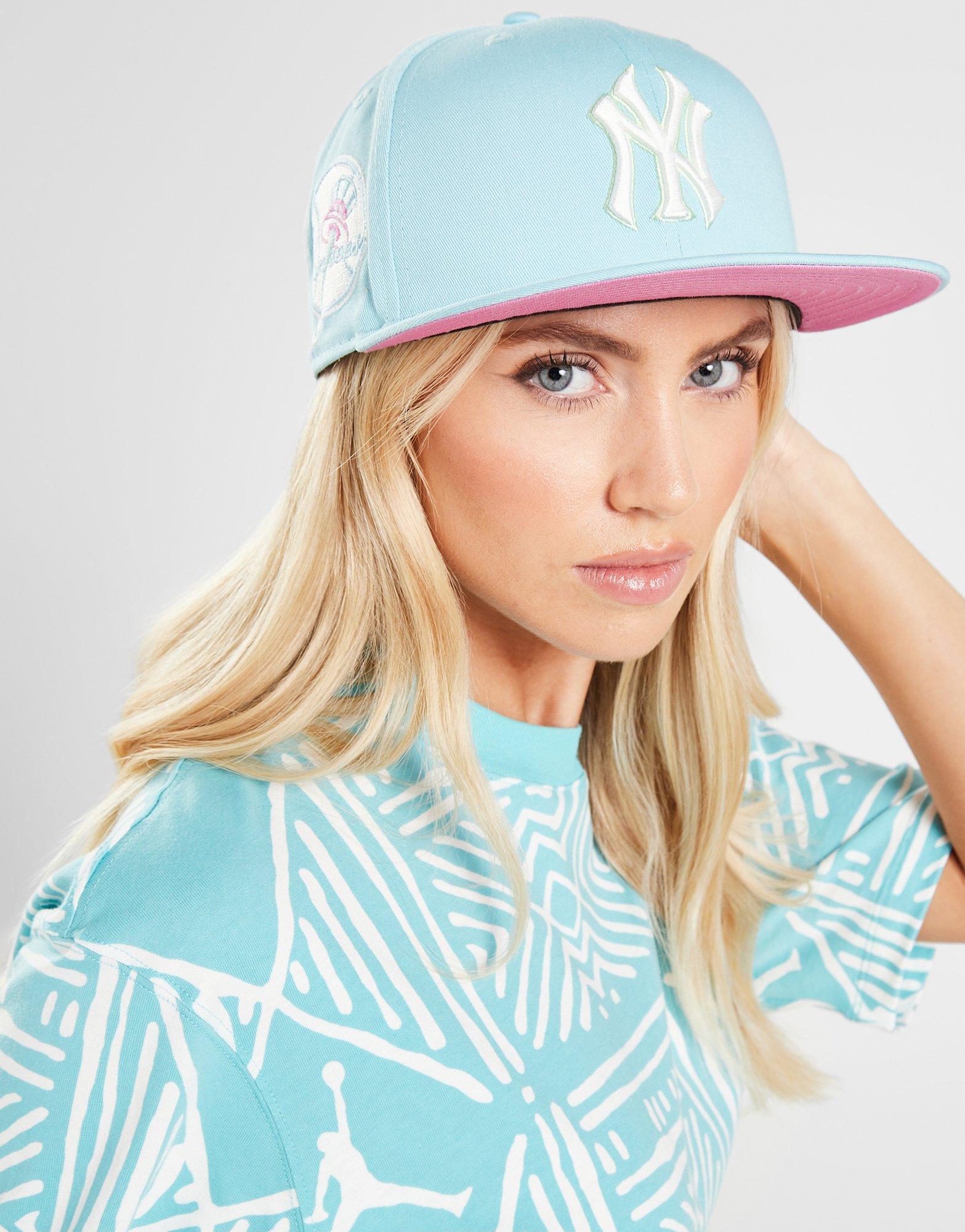 New York Yankees MLB Pastel Patch 9FIFTY New Era light blue cap