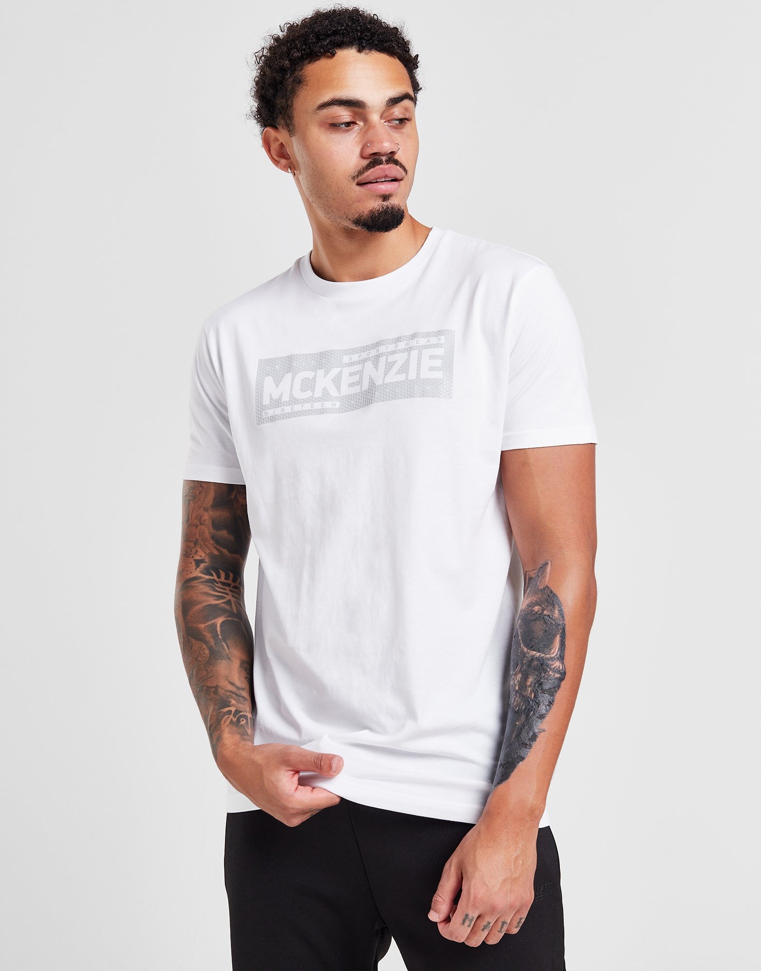 McKenzie TShirt Diamond em Branco JD Sports
