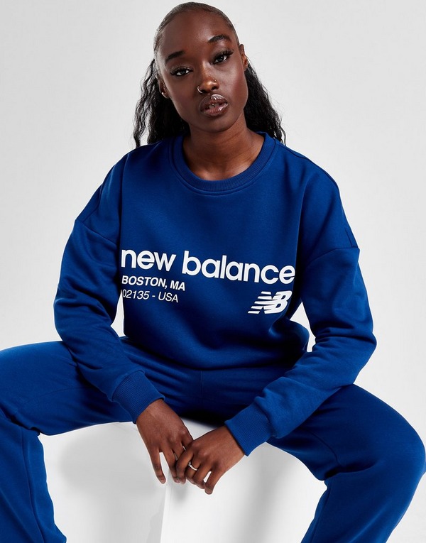 New Balance Logo Crew Sweatshirt Damen