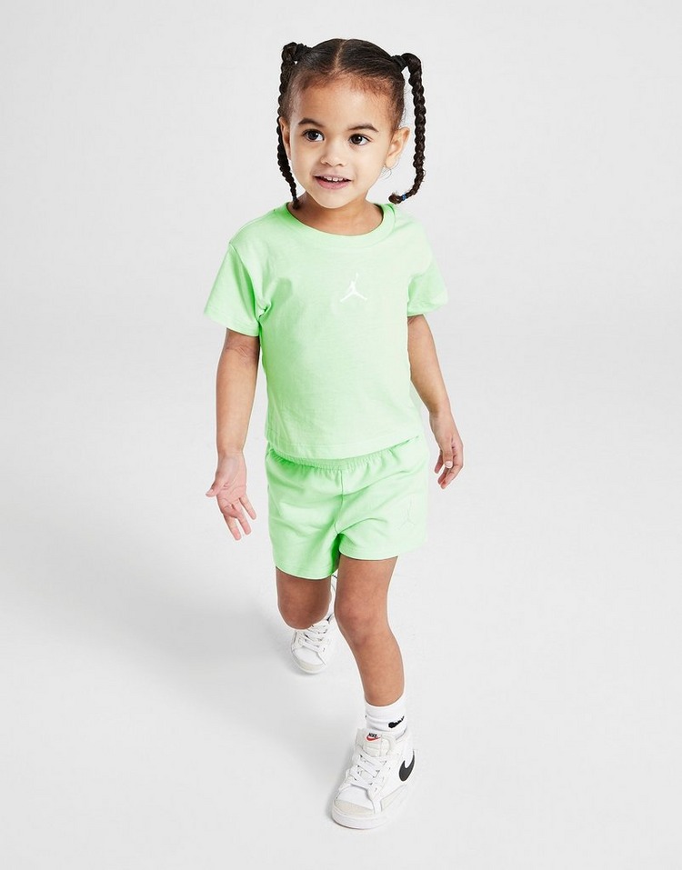 Jordan Girls' Essential T-Shirt/Shorts Set Infant
